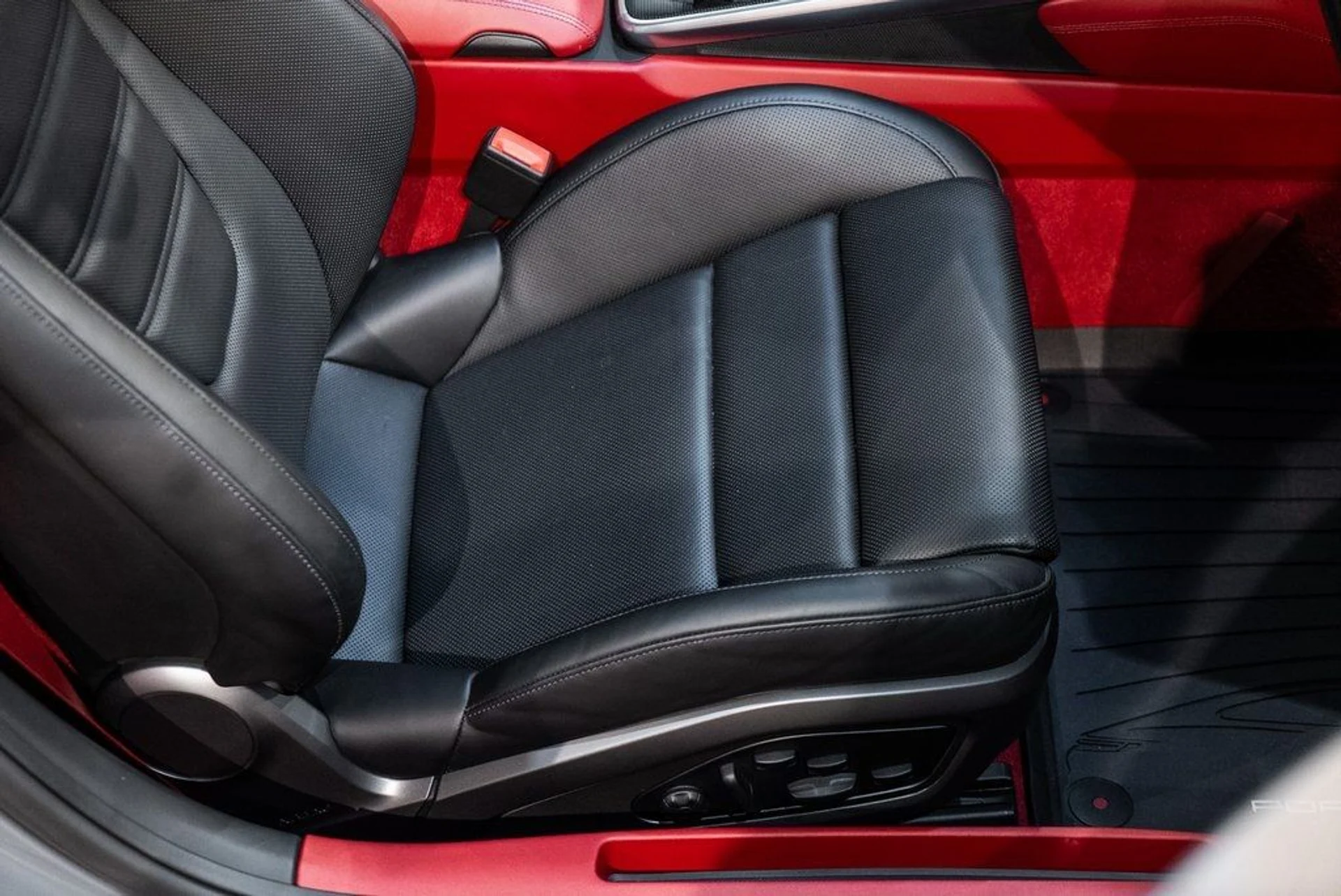 mph039_429993245_0b6f24d76d150b35f15eb5458238db93_71ea2808ba