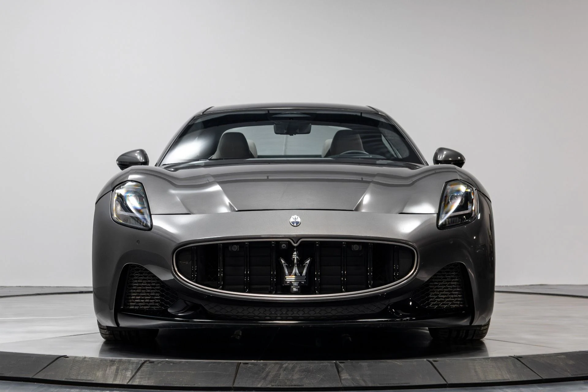 mph039_430425022_Used_2024_Maserati_Gran_Turismo_Modena_1769640081_c703b05fd3