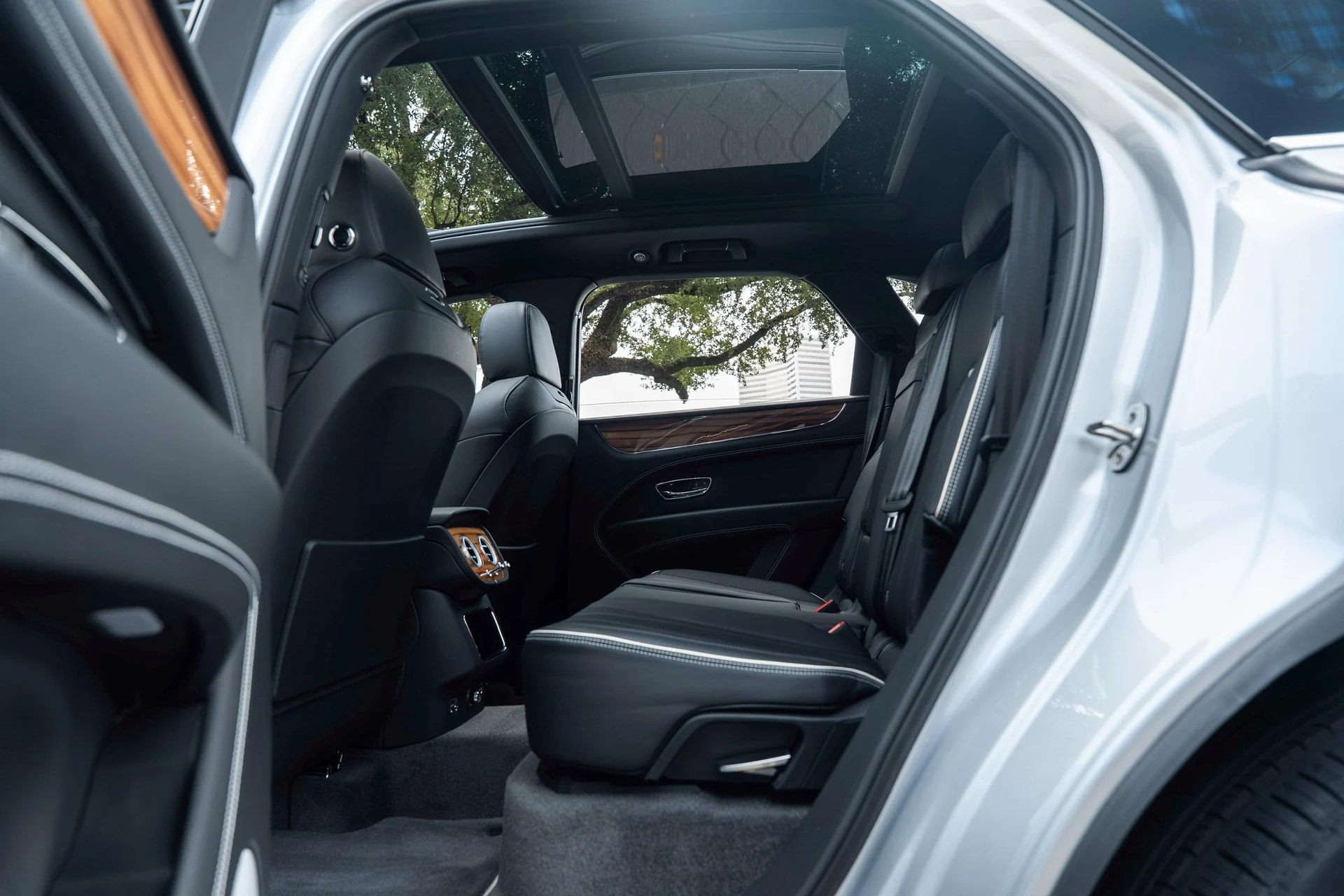 mph039_437529002_470962005_69254bd34f45499275381087_4b8bcb6e30