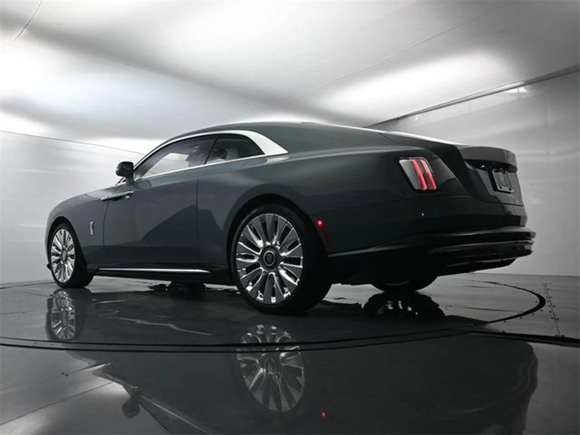 mph039_452397253_On_Ic_Jlldr_Df_D8_Kd2_X_Lcp_J_Exl3c_Q_60aebae867