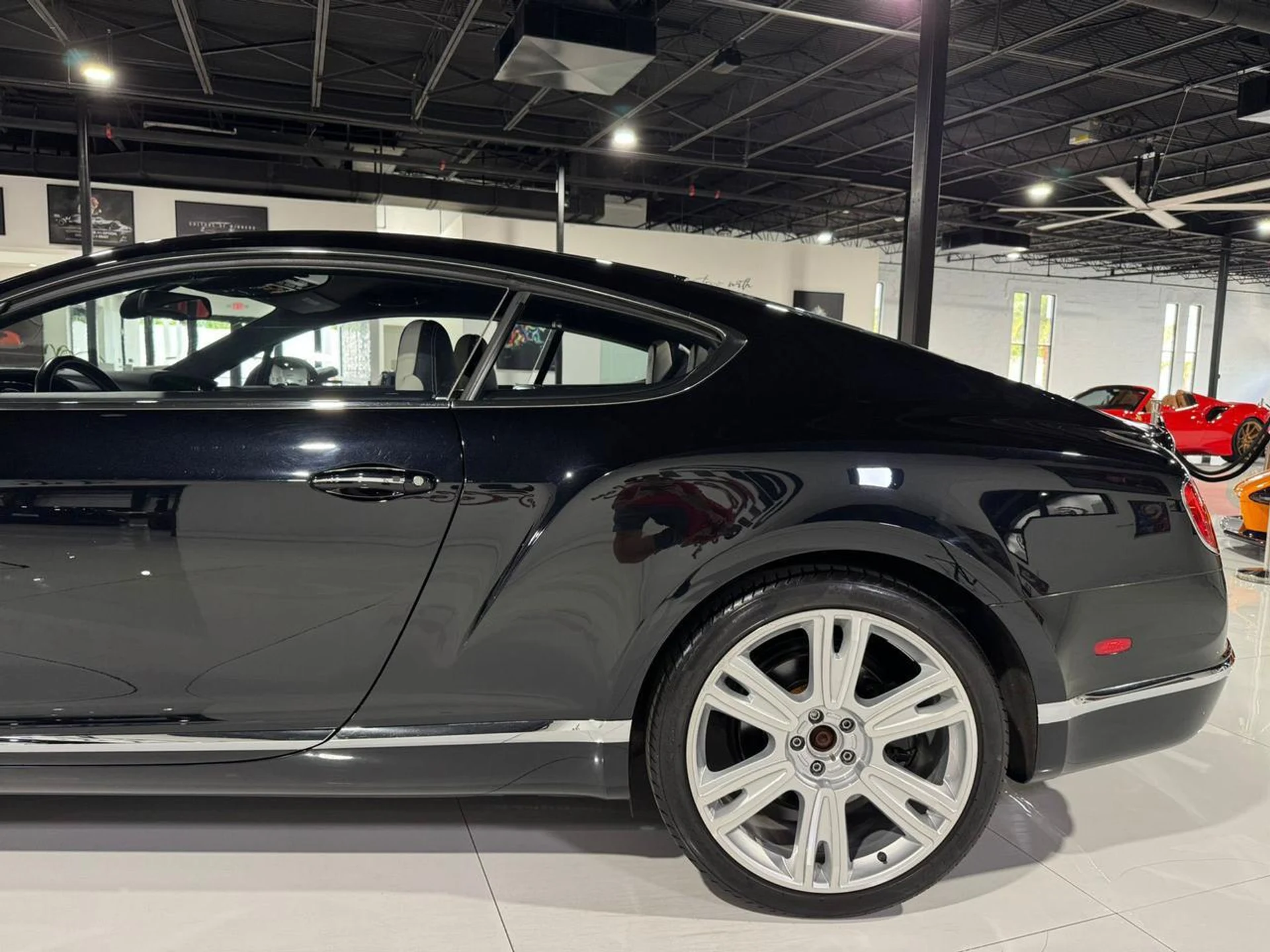 mph039_453378165_3546193fabf8281db80af80267c91805_9c02393374