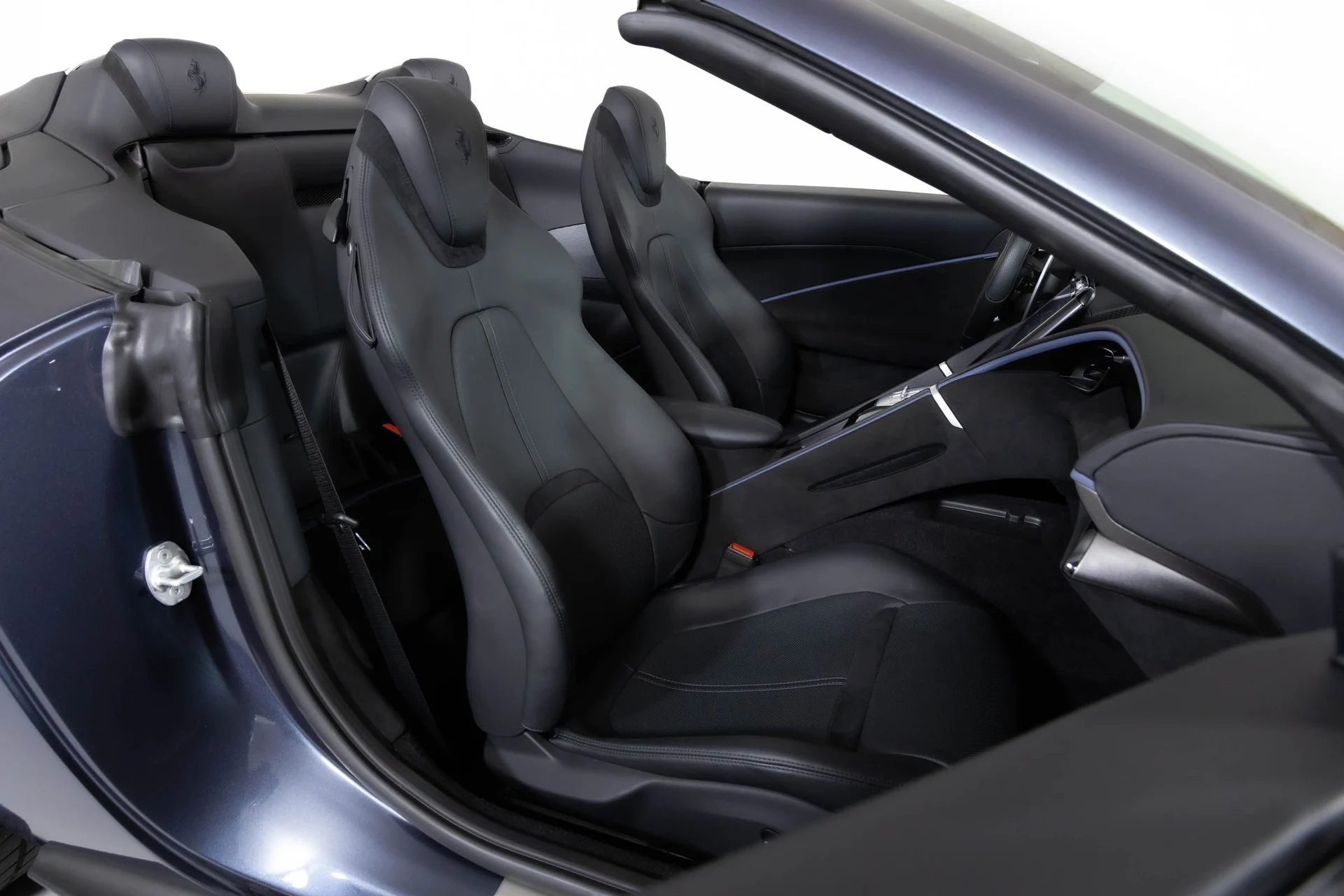 mph039_45685227_e4bdba161332428bb297208c623ccb0a_5e82d47aa8