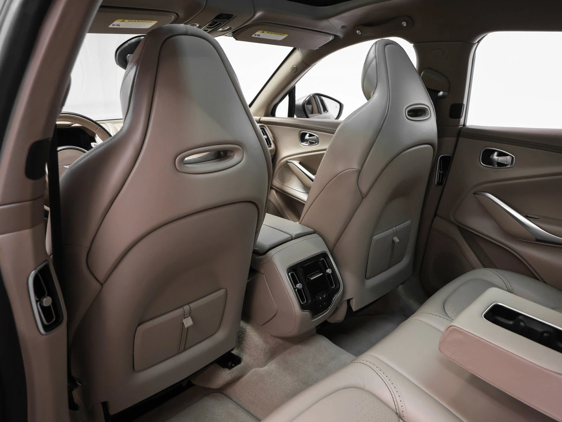 mph039_468807950_40_8eb250d690