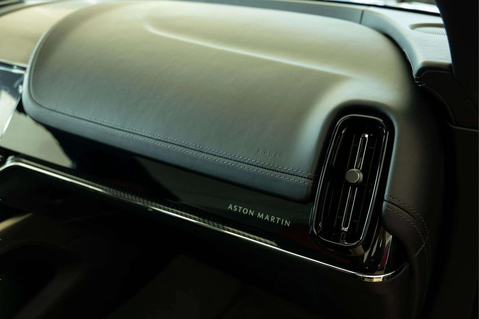 mph039_472900804_66d5619e_459a_4120_af2b_39111621a5c1_110f6ef4e8