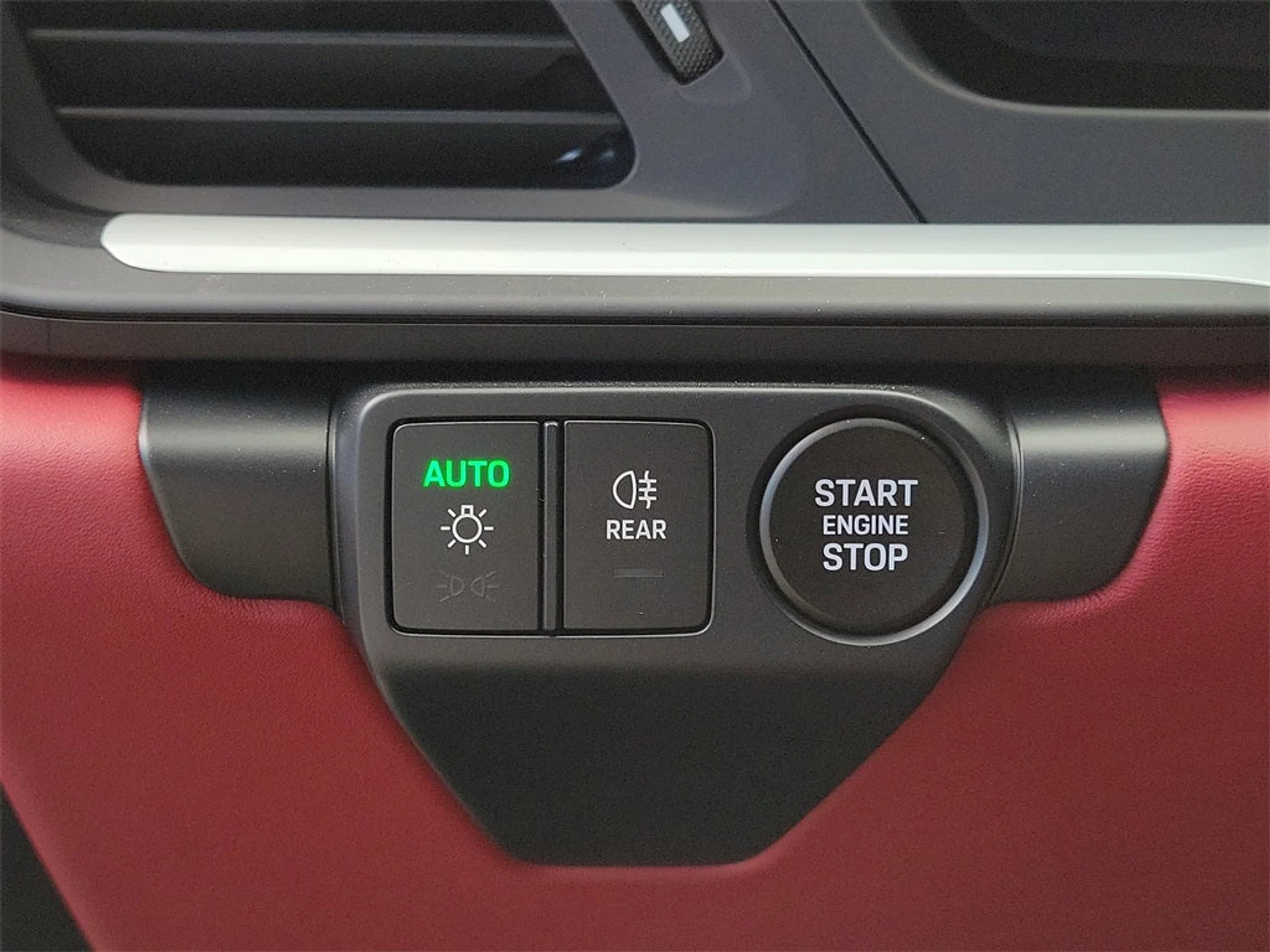 mph039_477888368_40_a5797778a6