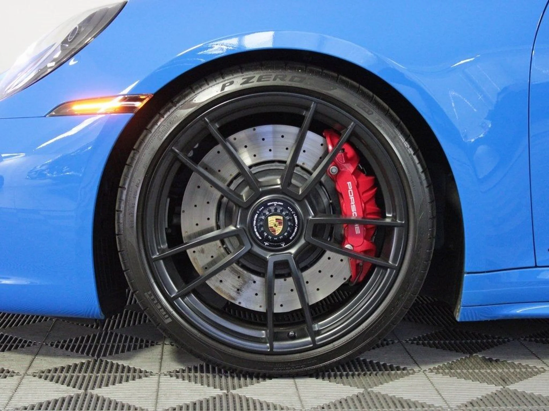 mph039_481814422_40_f7e31f426a