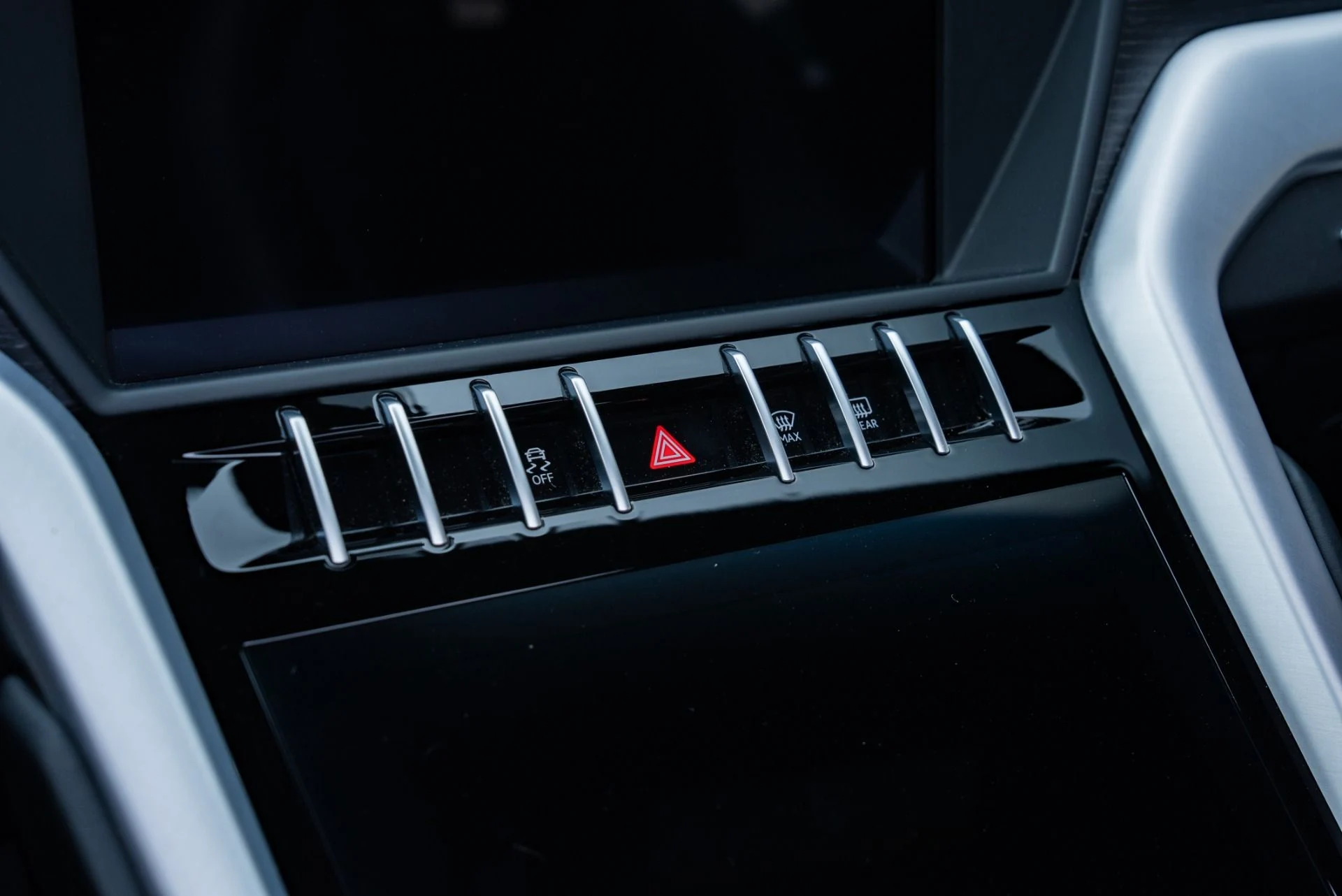 mph039_488899196_Used_2019_Lamborghini_Urus_1778703309_bf09120a24