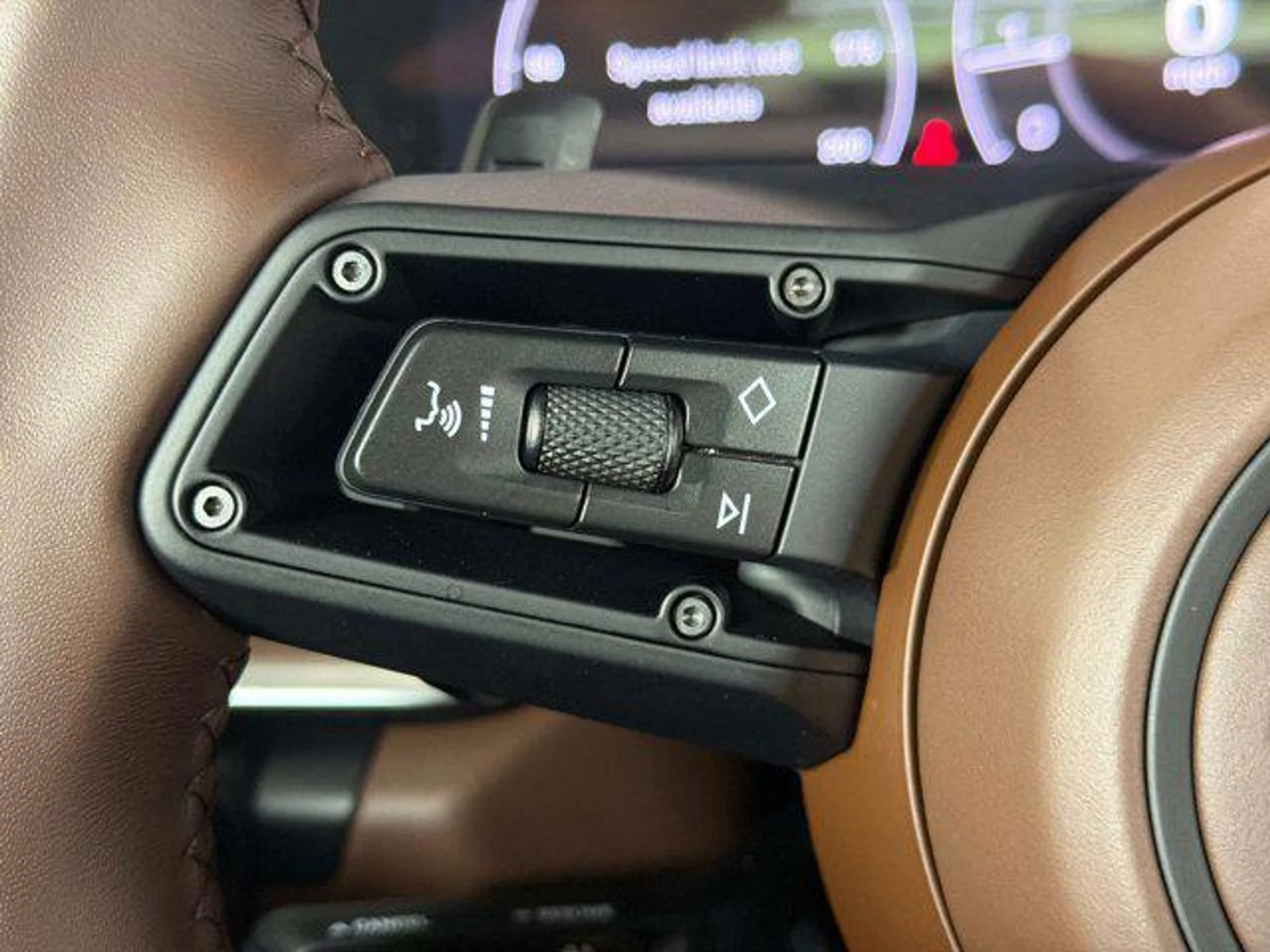 mph039_490427056_Cd_KC_3y_V1x_XCCWSZEH_04ry_Ezm_Eq0_5de80e4947