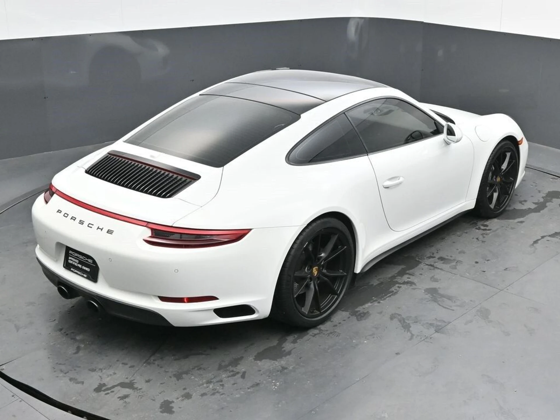 mph039_490510260_8610bfcba40f465f29909593cf7a9d4ex_6344e03e7c