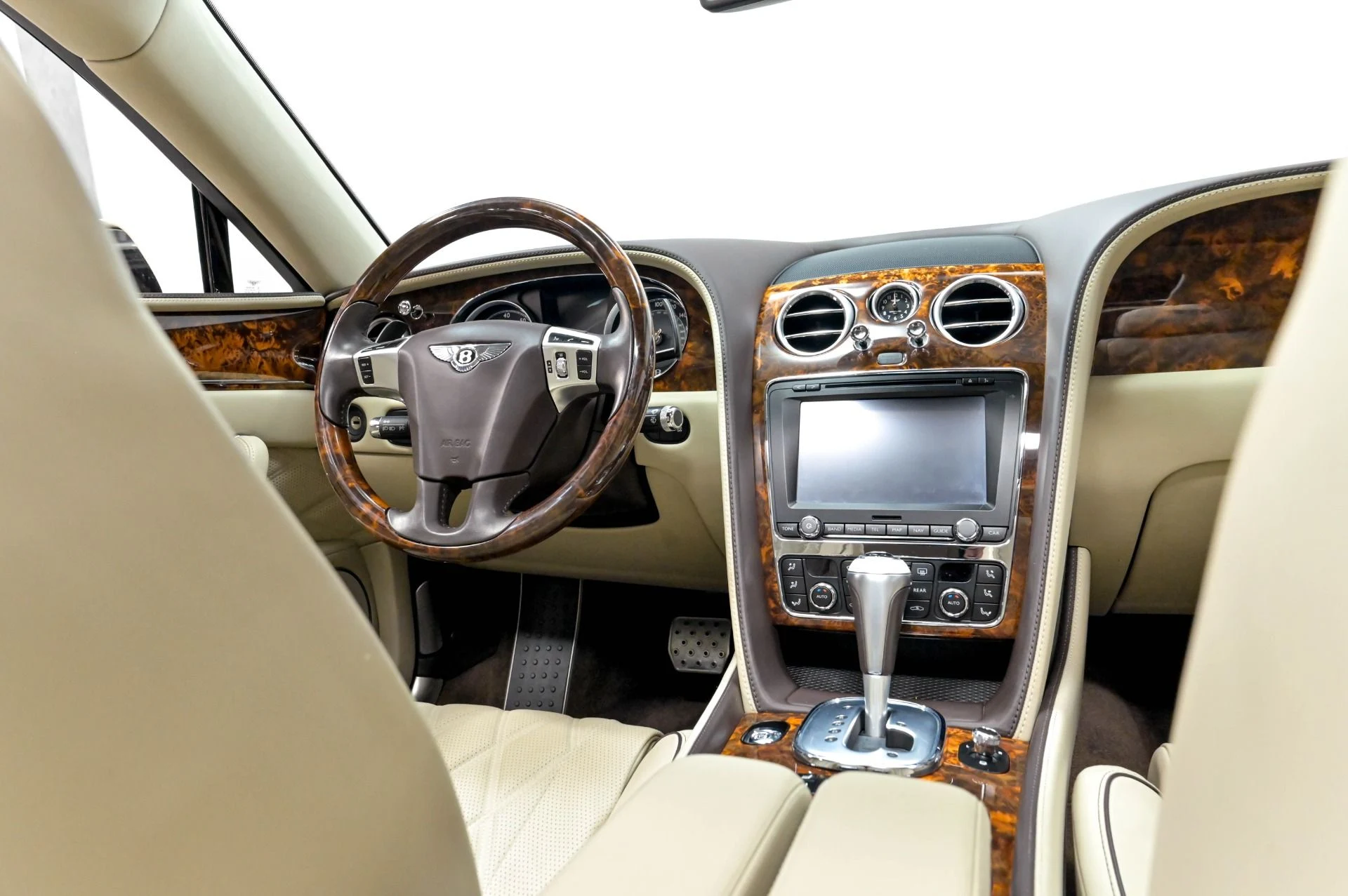 mph039_491903372_Used_2015_Bentley_Flying_Spur_W12_1784214578_8789d8eab8
