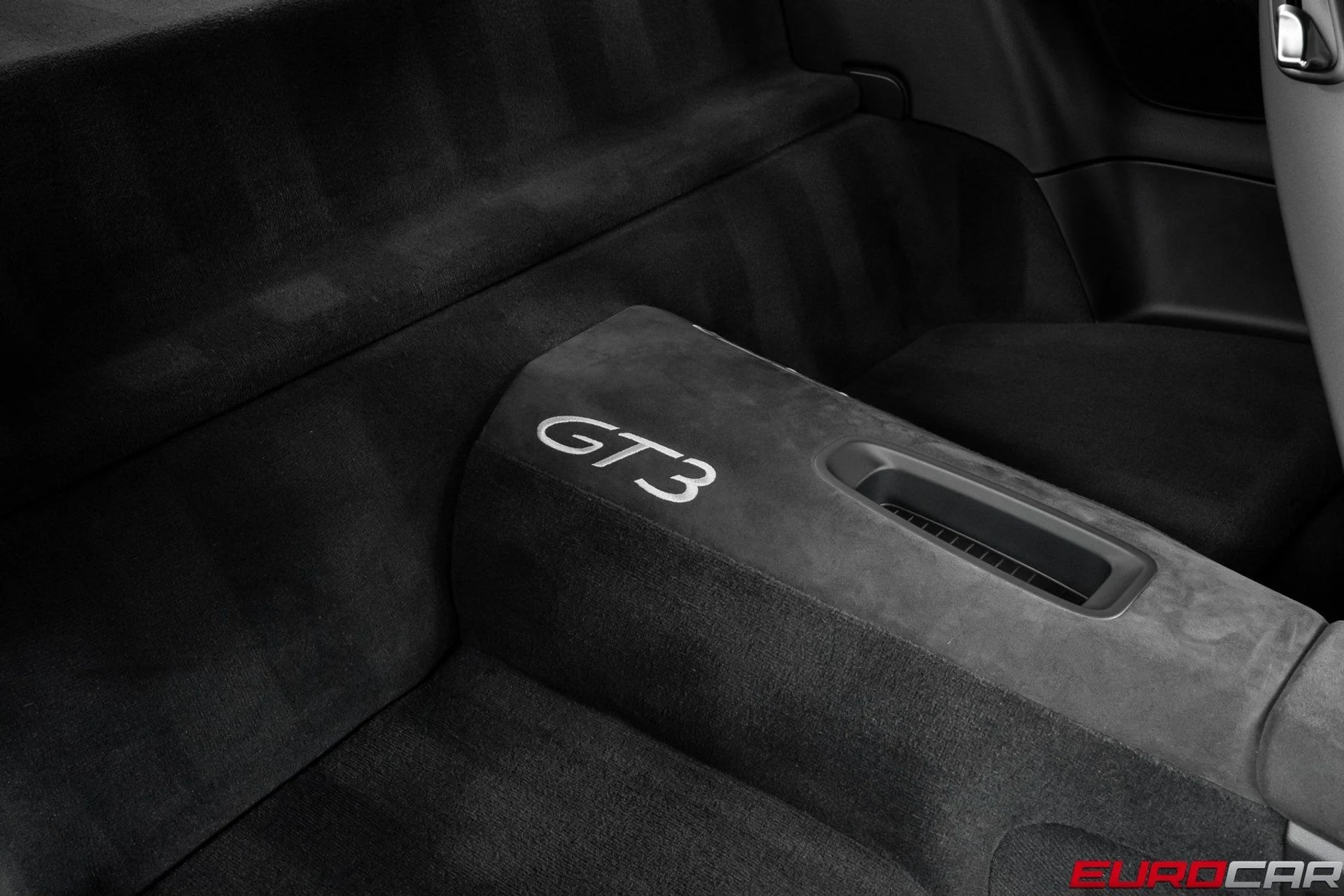 mph039_503577445_image_40_d2f3f881d7