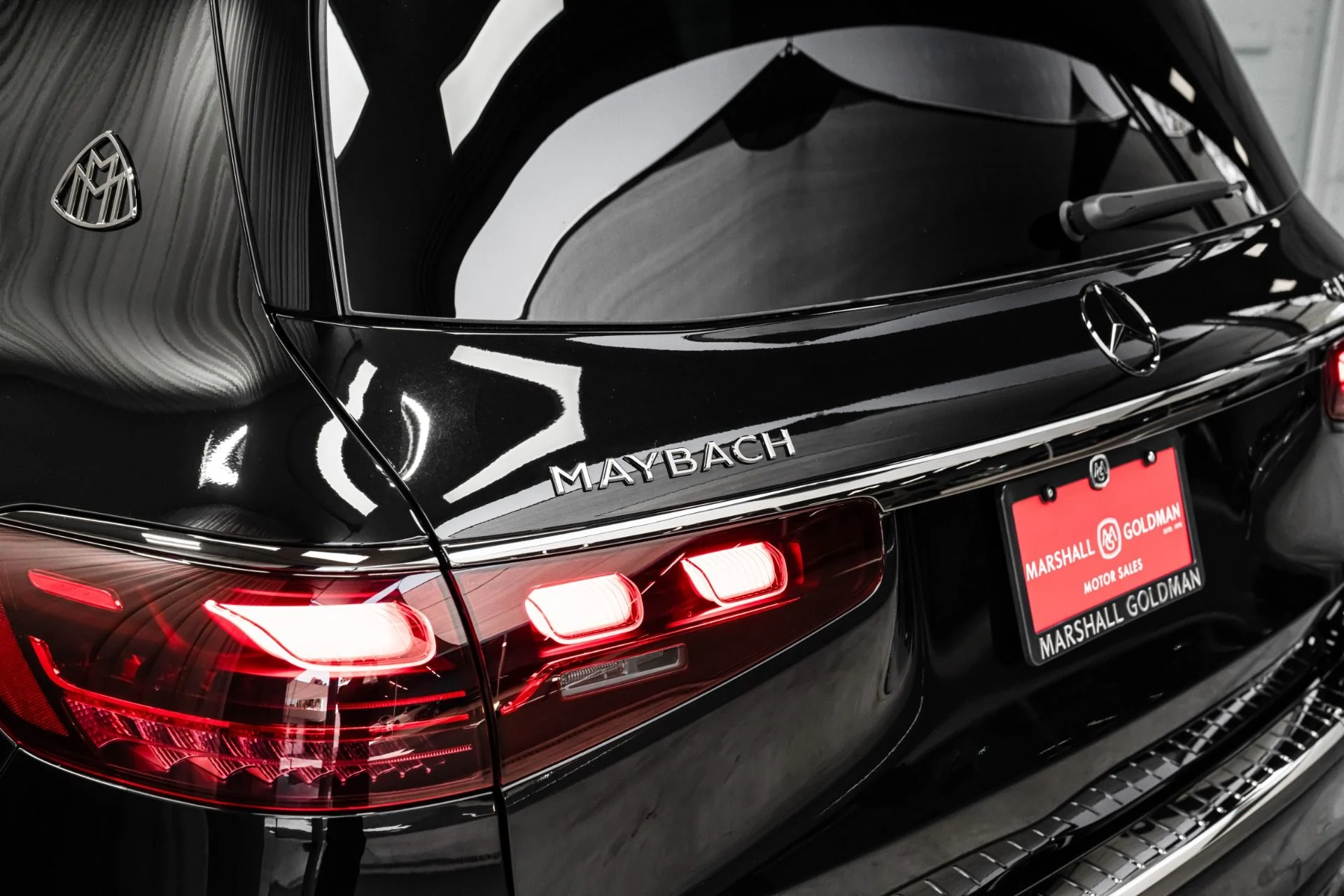 mph039_517511210_Used_2025_Mercedes_Benz_Mercedes_Maybach_GLS_600_4_MATIC_1762198640_5f424f09c0