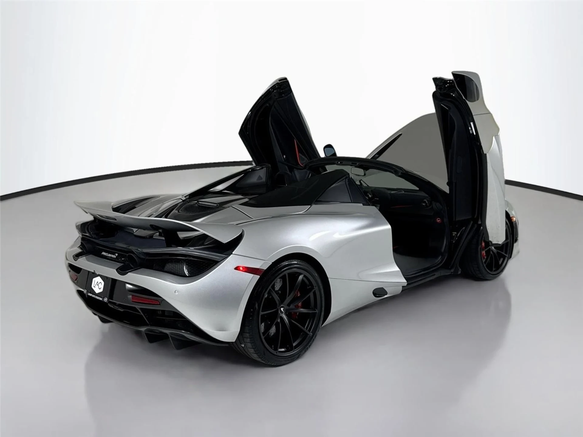 mph039_519212350_1caf8ec442bdbe81747838aab8d85788_266c384495