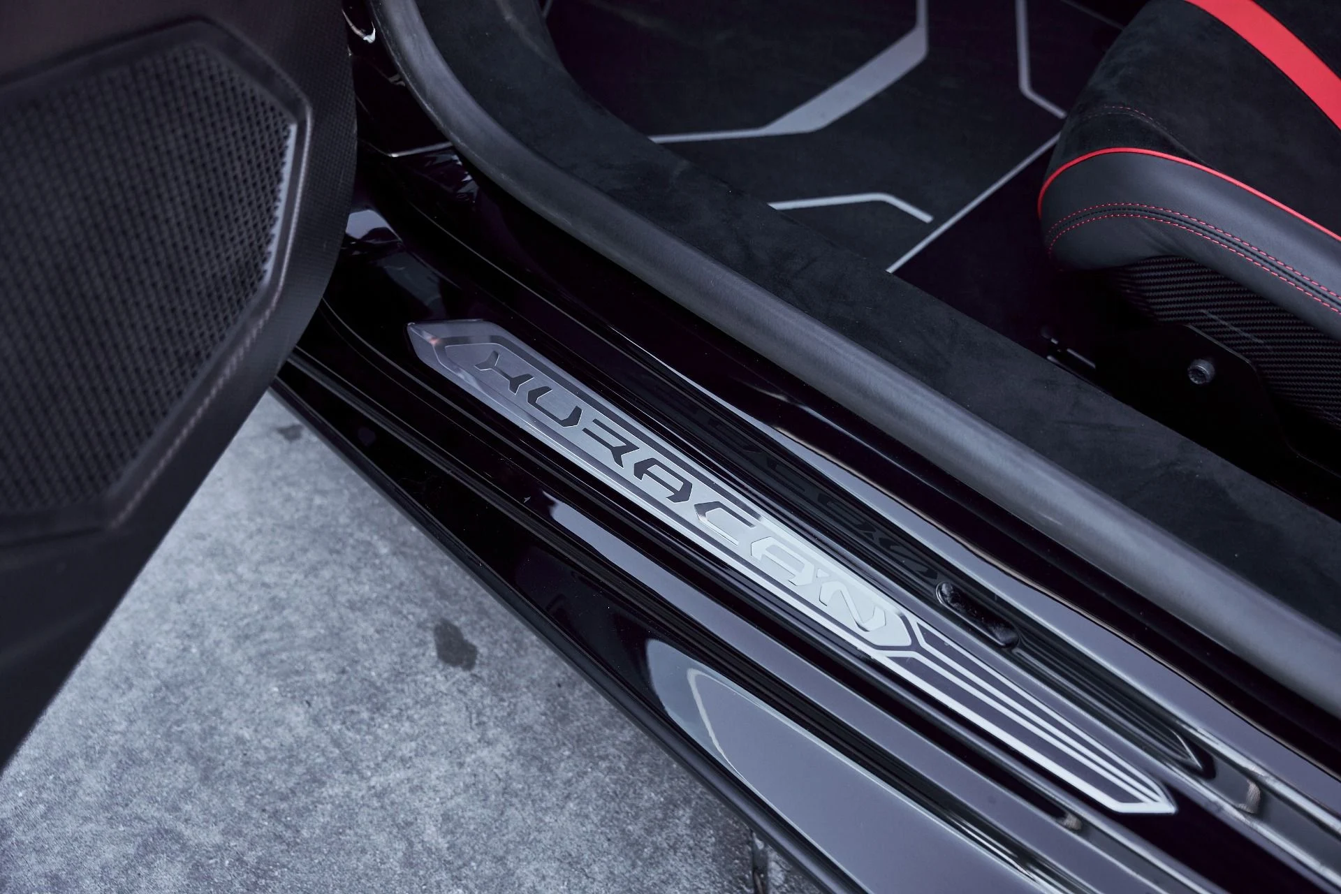 mph039_521097127_Used_2024_Lamborghini_Huracan_STO_1768271434_49b0ed0f79