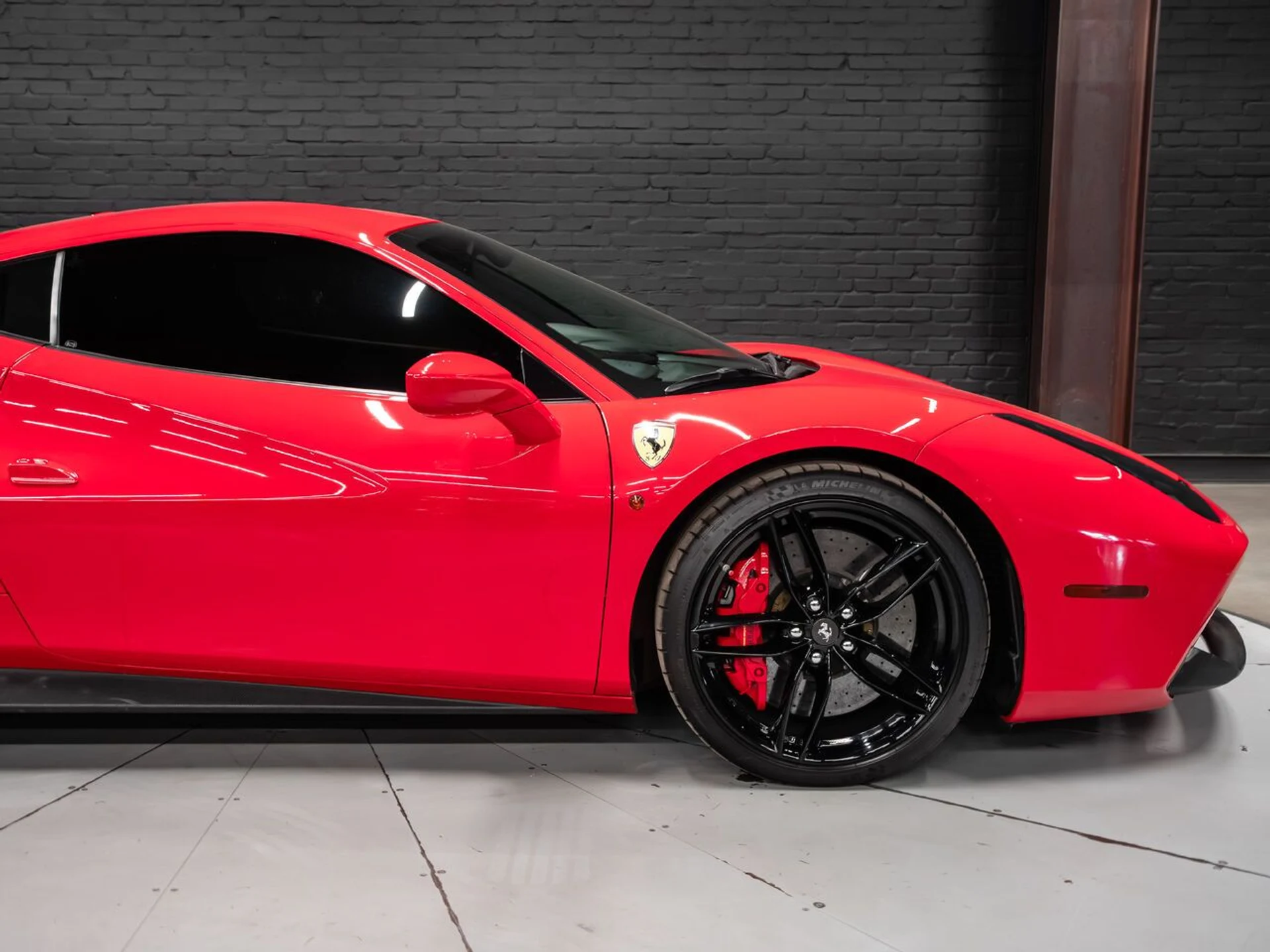 mph039_52155874_ferrari_488_gtb_2017_f1b822b3b4