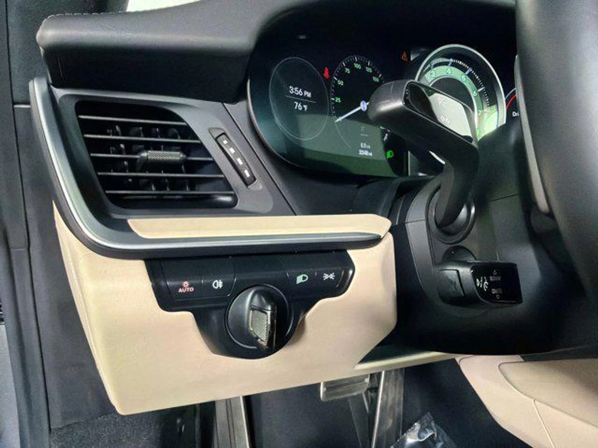 mph039_52269663_DY_Egm_Lcm5b_T6_FEL_4xh_M4_Mld_Icx4_8a5f9133ef