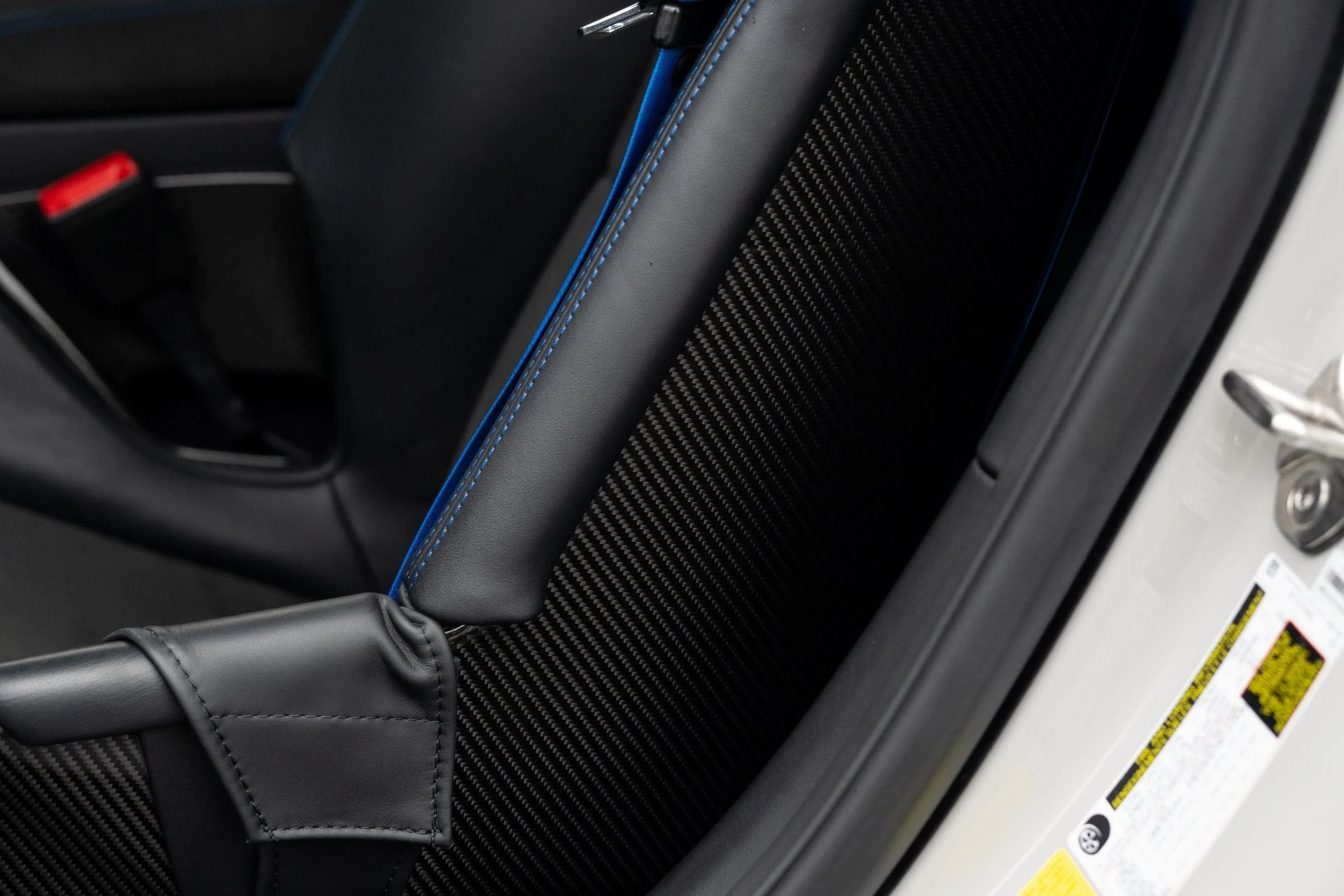 mph039_542718958_Used_2024_Porsche_911_GT_3_1768339122_a4151e2532