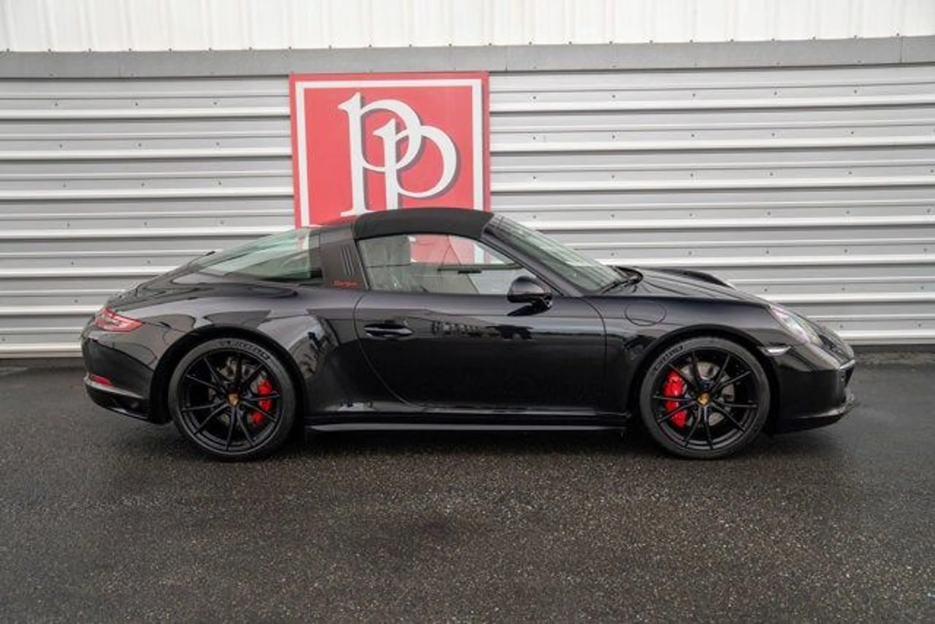 mph039_550311645_40_102e429b03