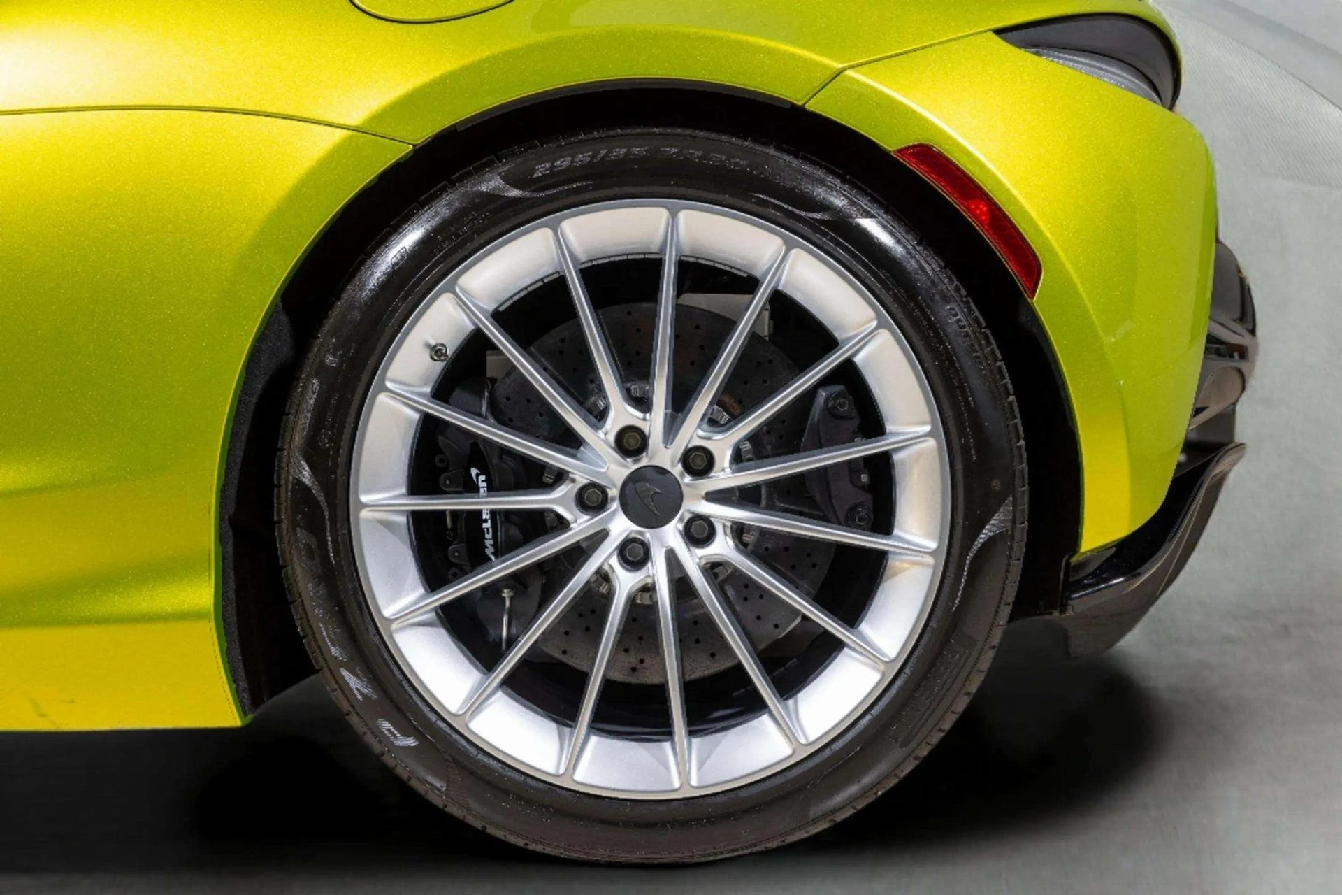 mph039_554238027_image_40_be37aad33d