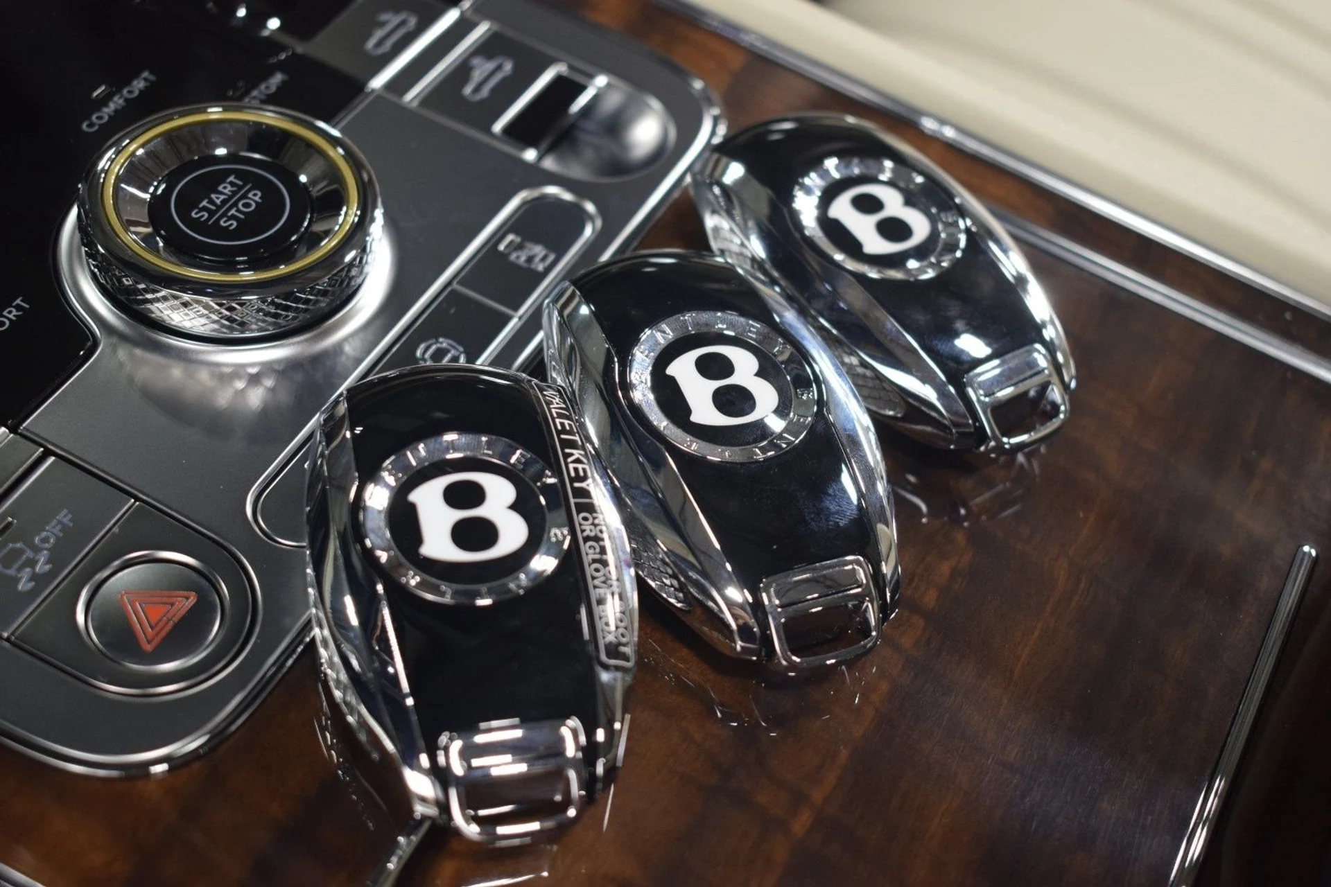 mph039_55678193_209670e2b26b9d83e22a729c78ddca56x_35f2bee5e1