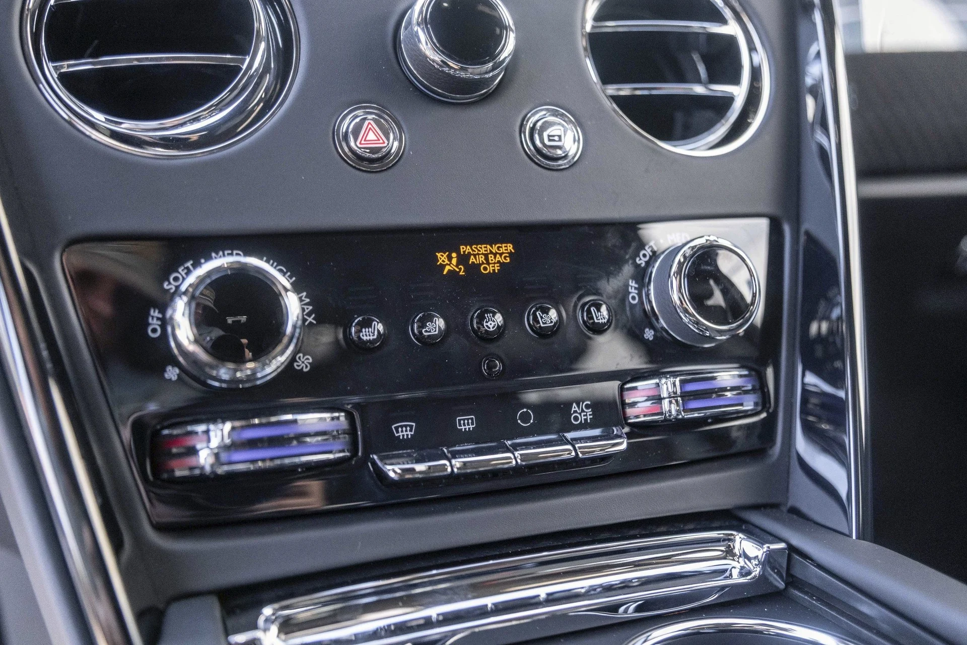 mph039_558492052_Hi_Tech_Luxury_Imports_LLC_SLA_43_HA_07_TU_235148_image_39_1c72ebce43