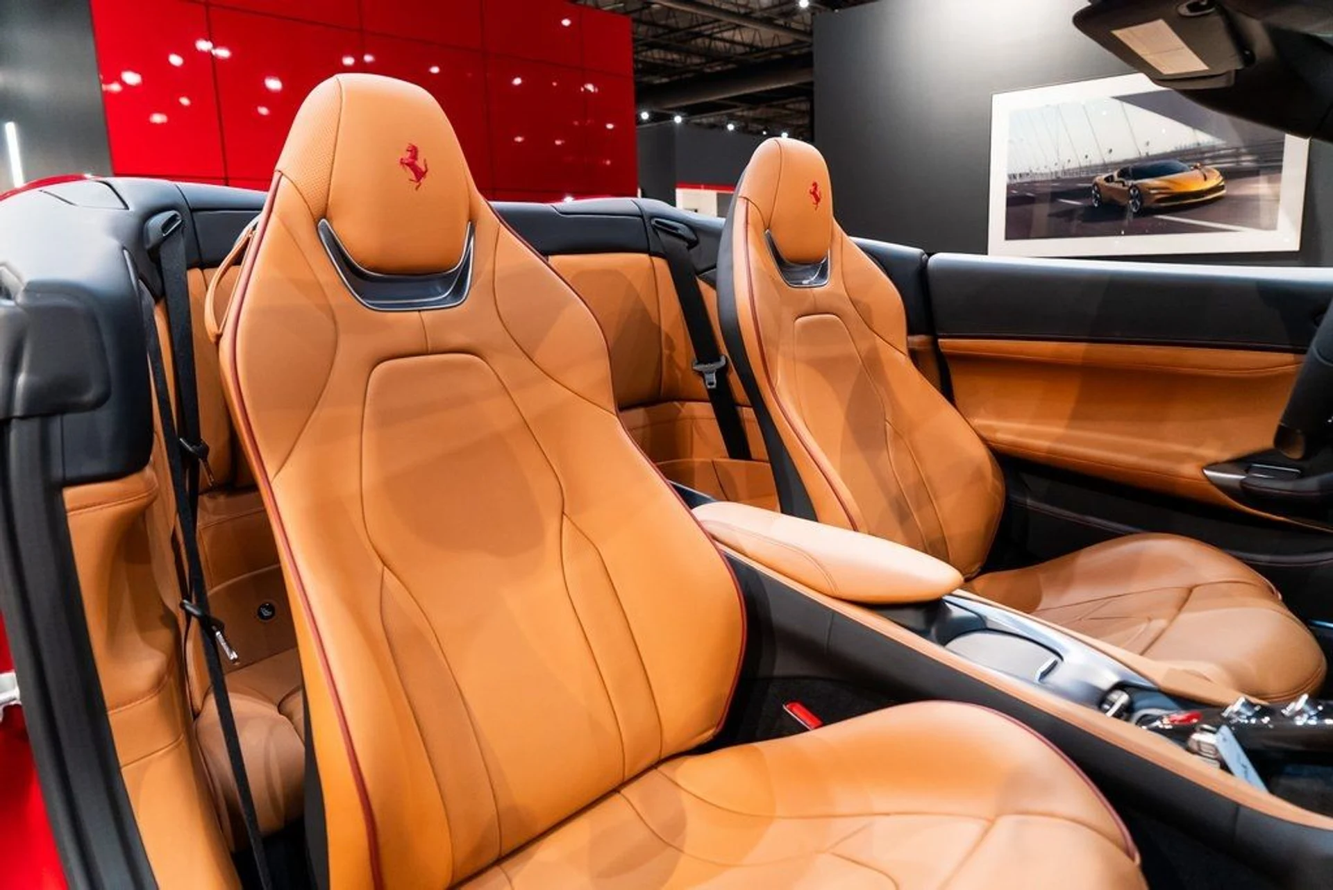 mph039_57001719_c54206bf6497f9a2ecd8ac2f247a2b2b_429eaef32b