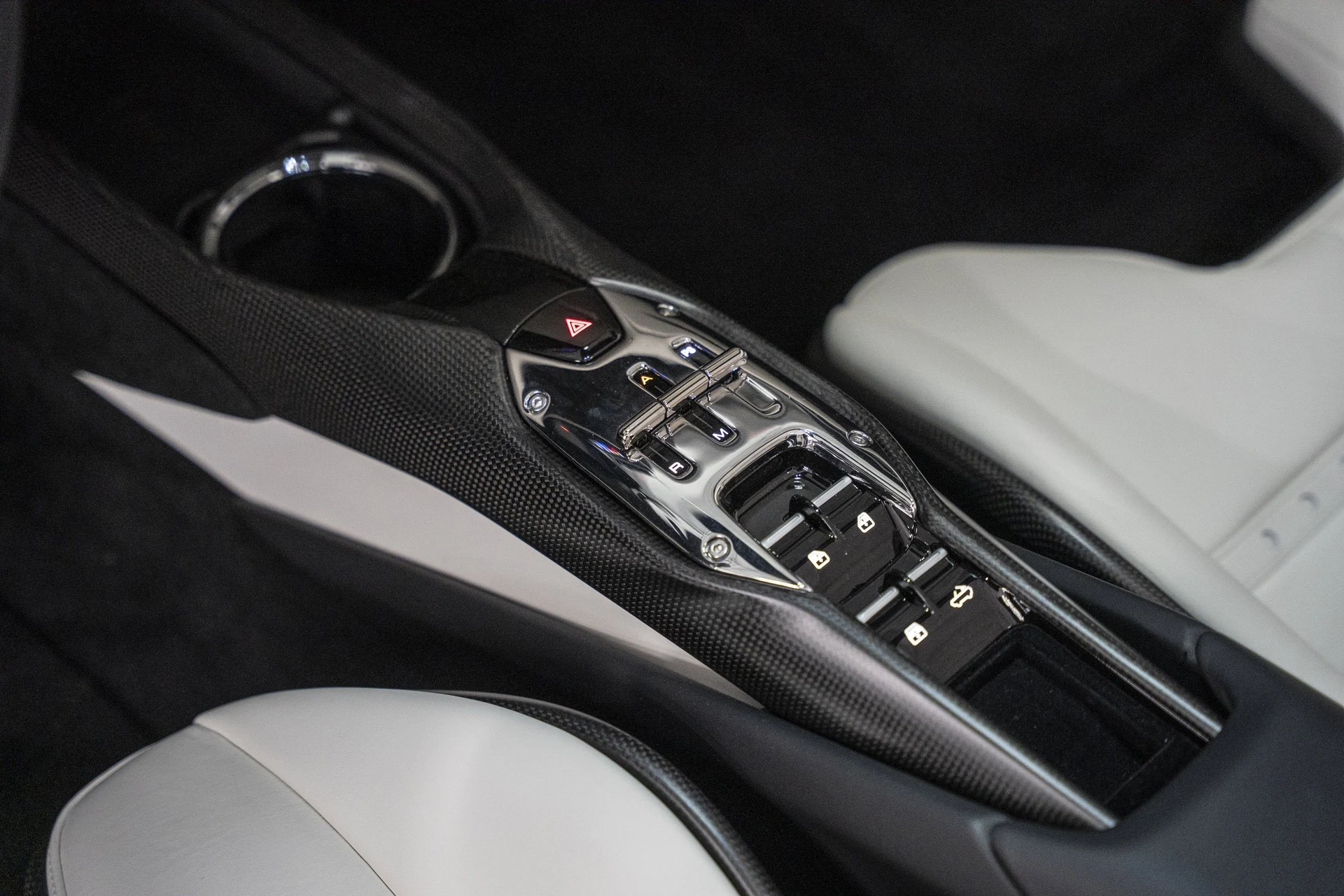 mph039_5762399_f95ab4bdaff945c180ac14f58a5a0314_d54b0122c5