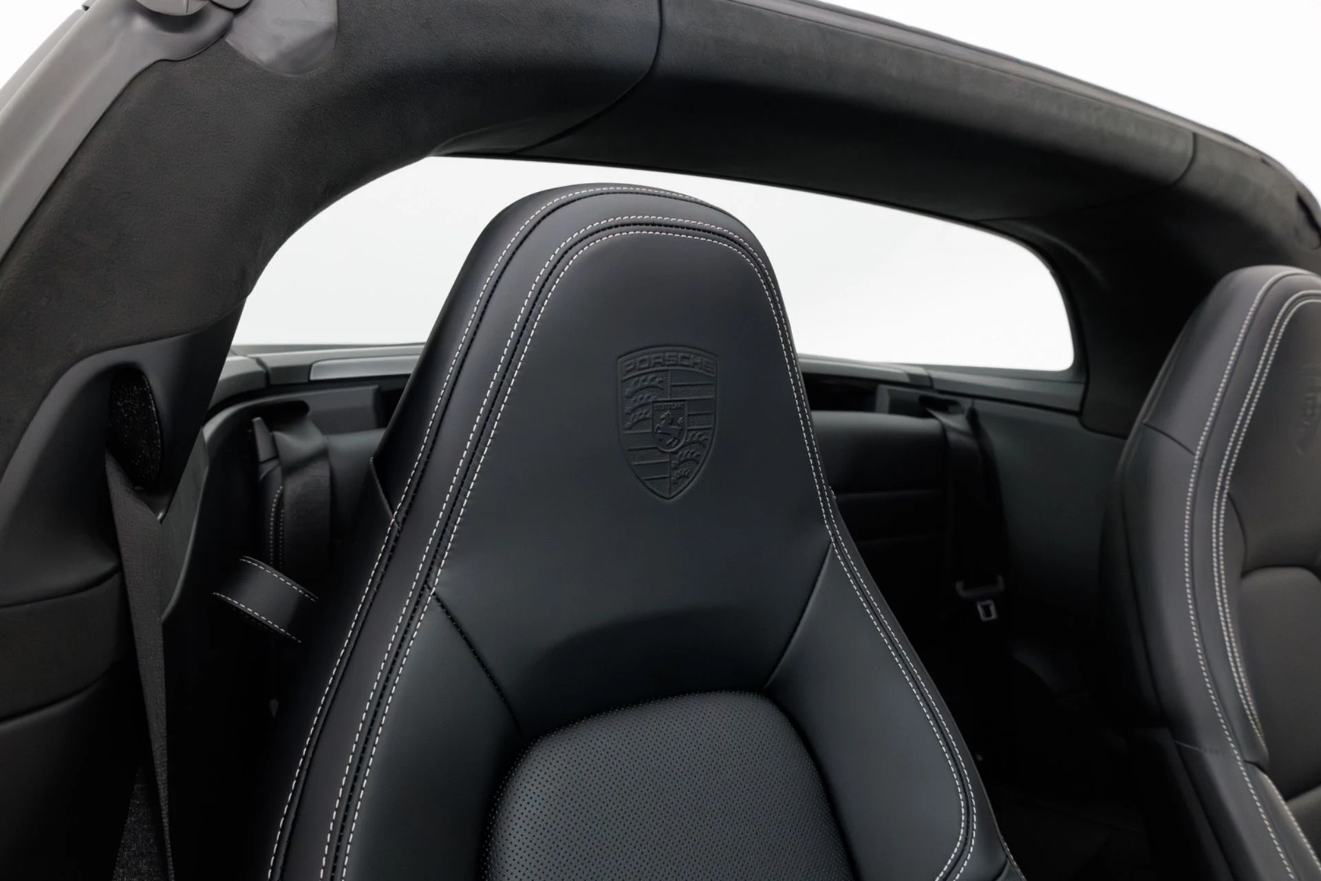 mph039_578890268_Used_2022_Porsche_911_Targa_4_S_1772835274_d2fb0dc08f