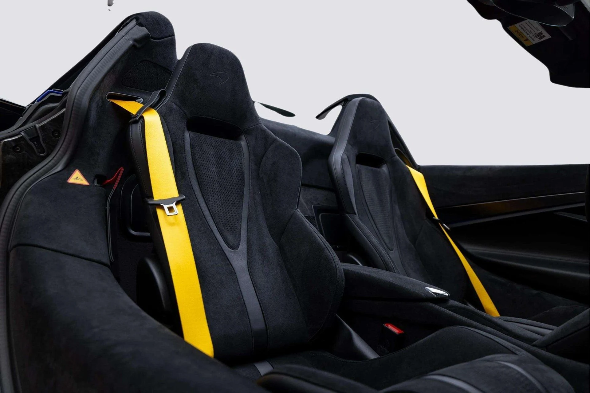 mph039_580625779_image_40_a0e66374d6