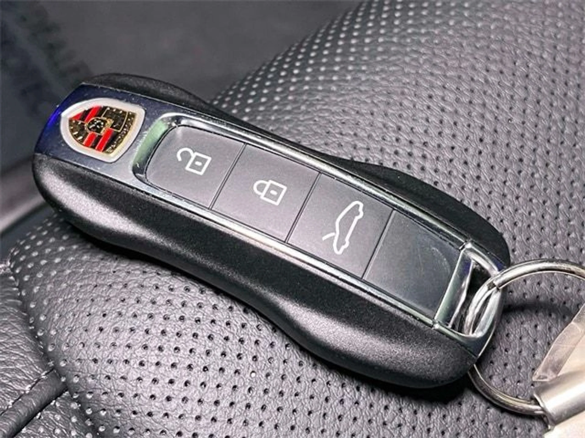 mph039_589334562_6b4dfcd168fc29400946fc09cbaf8370x_4d3ad8869f