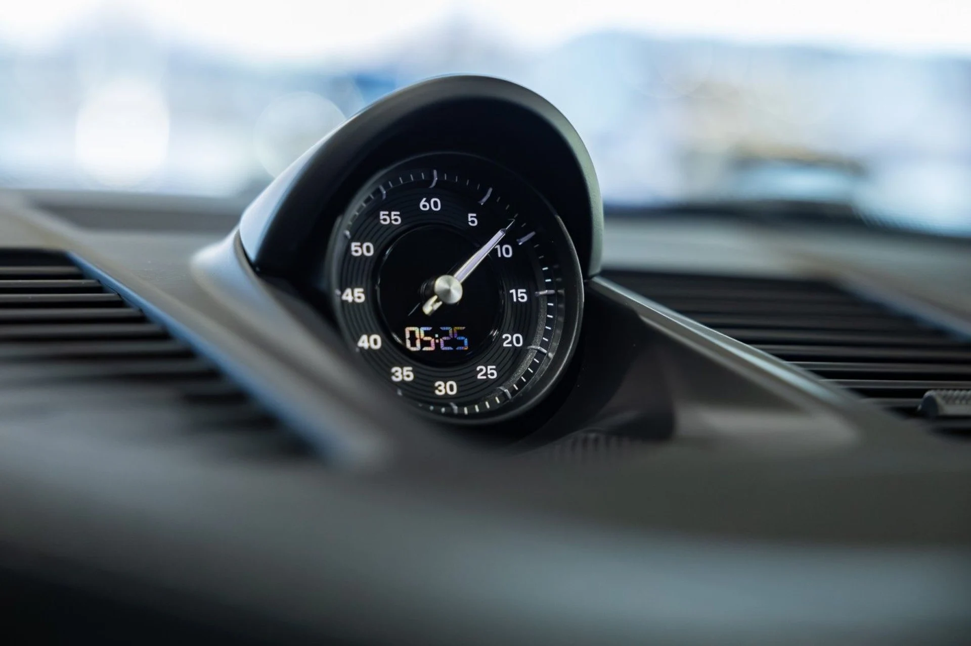 mph039_592357420_0g_946c2c8377