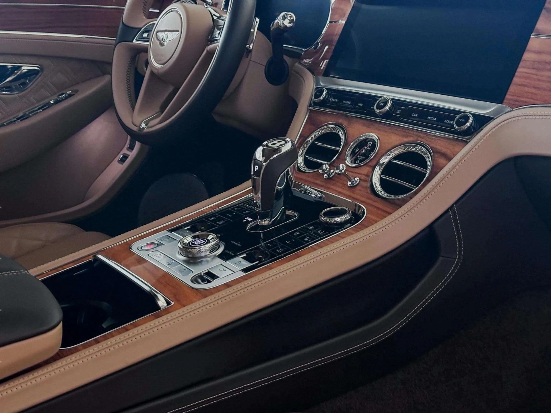 mph039_5947627_image_40_58198da780