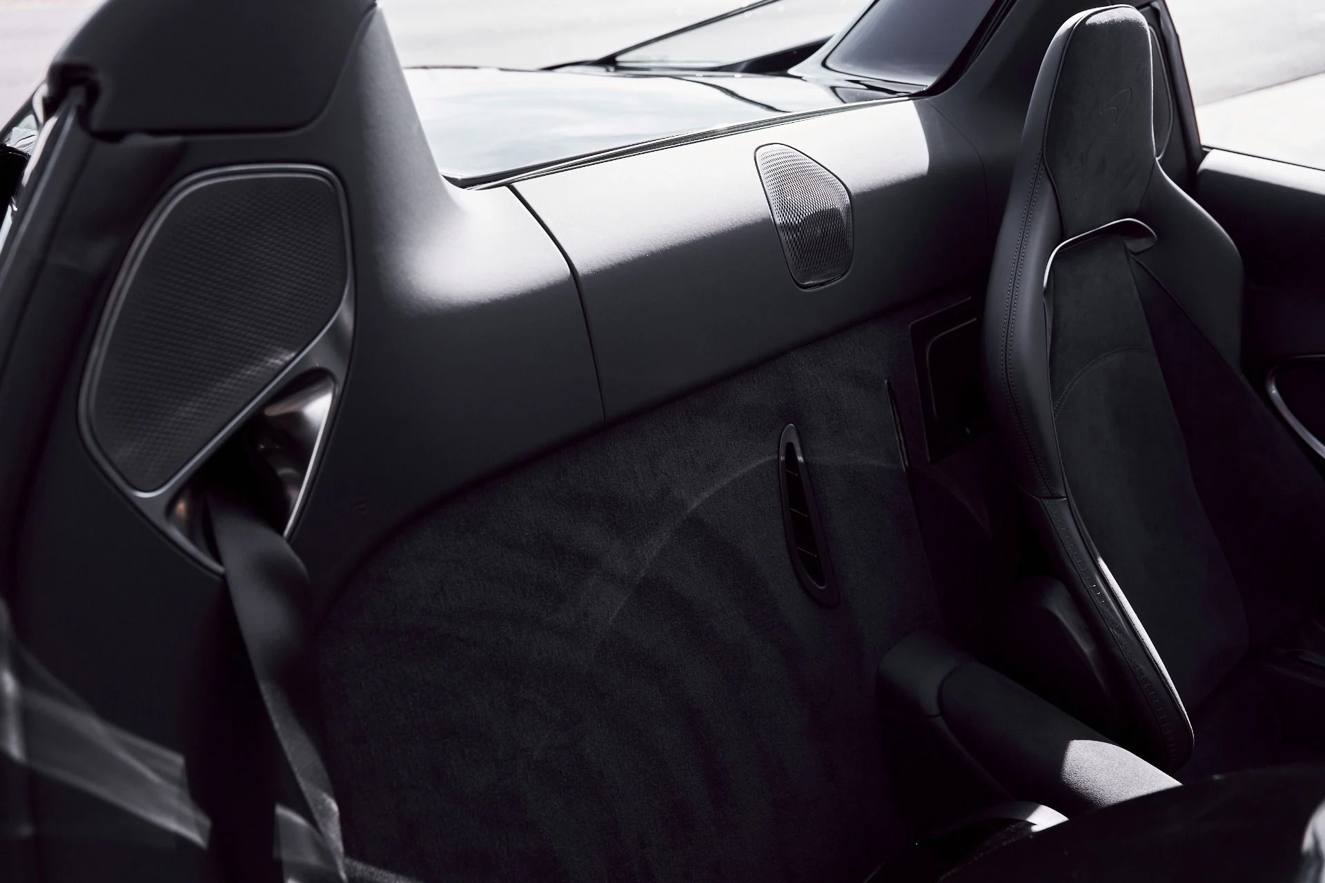 mph039_599210065_Used_2025_Mc_Laren_Artura_Performance_1772246915_4edc83fffb