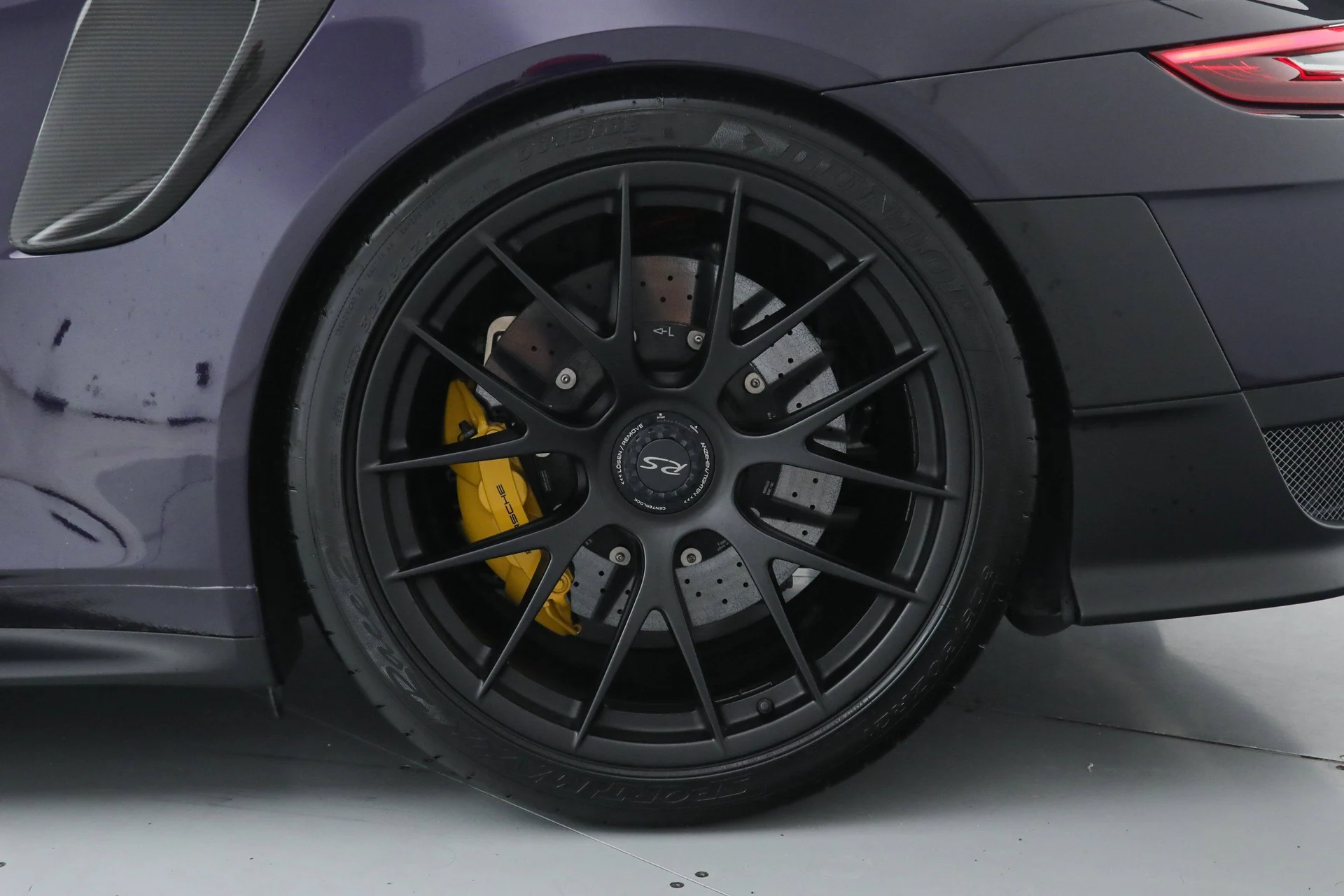 mph039_614878558_88274a8085fc485f015785558e4c248d_06ec917614