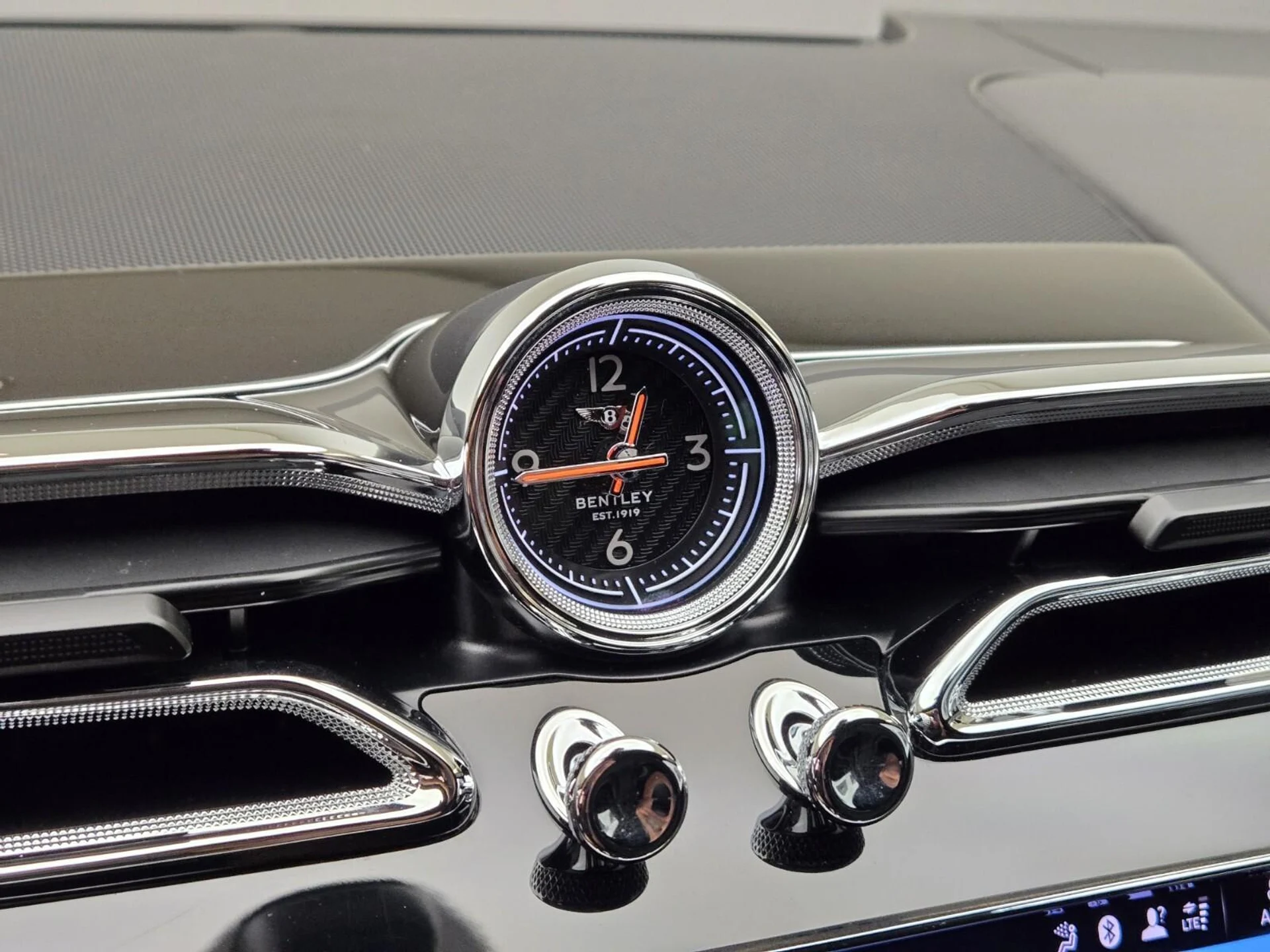 mph039_626425454_Used_2021_Bentley_Bentayga_Speed_1770879200_bf868c0f8e