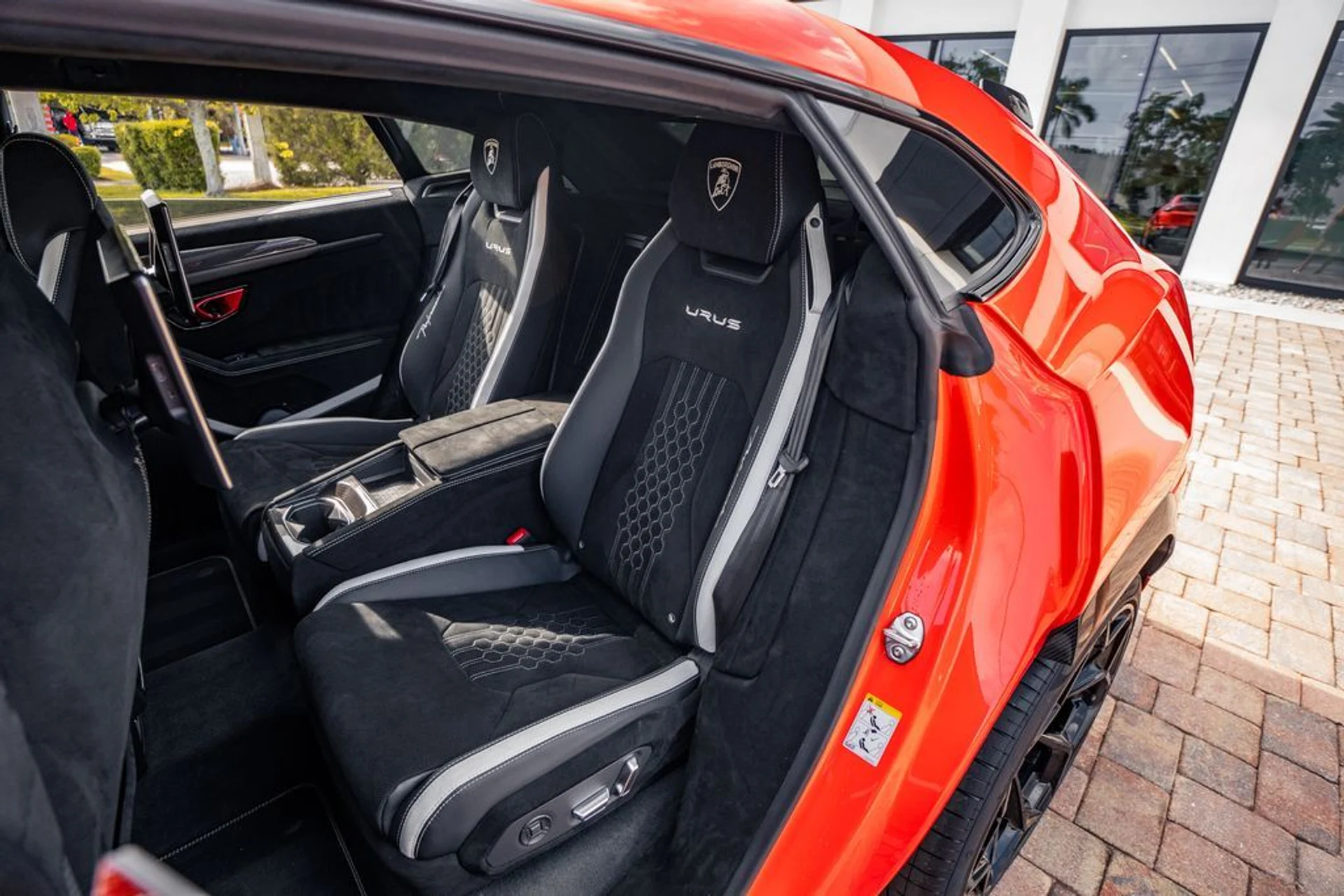 mph039_628624285_93e4b8af26846cac98ecf26a86163840x_cf8575fc2c