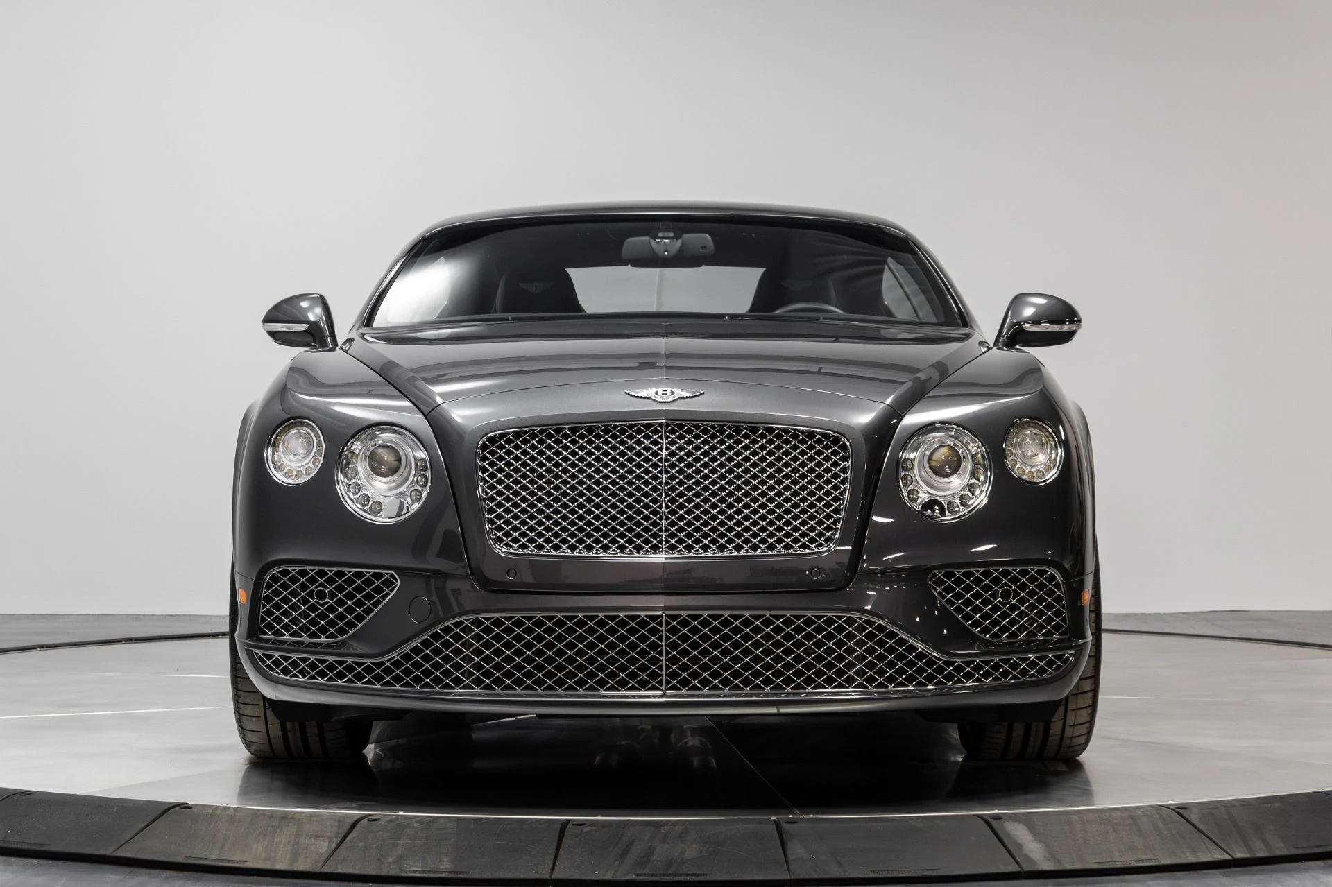 mph039_641016003_Used_2017_Bentley_Continental_GT_W12_1768496170_eebbb5ac46