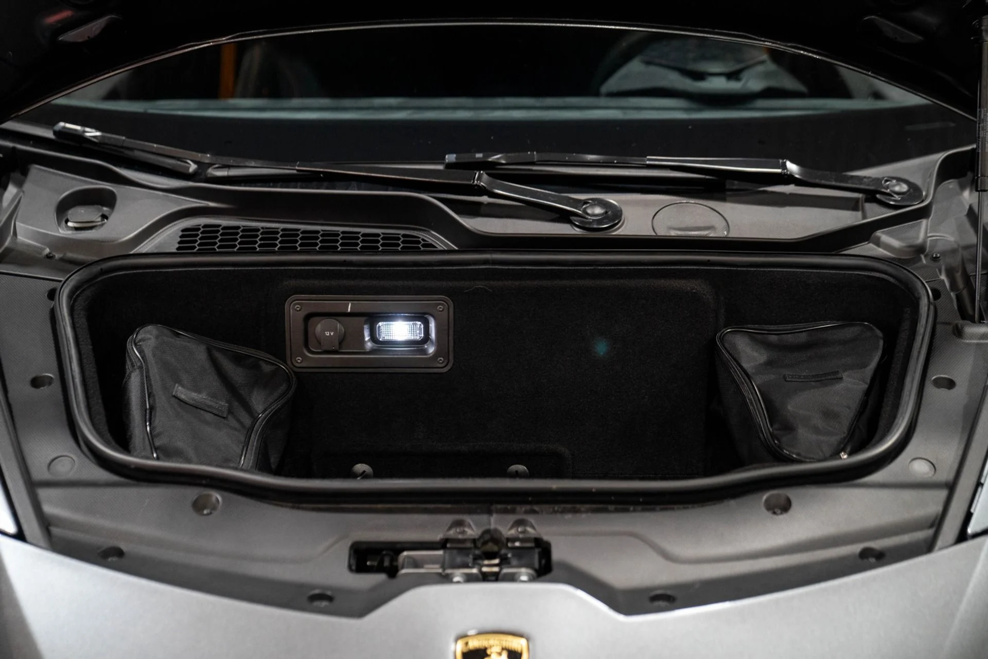 mph039_644607275_Used_2019_Lamborghini_Huracan_LP_640_4_Performante_1767503962_ce04e30e23