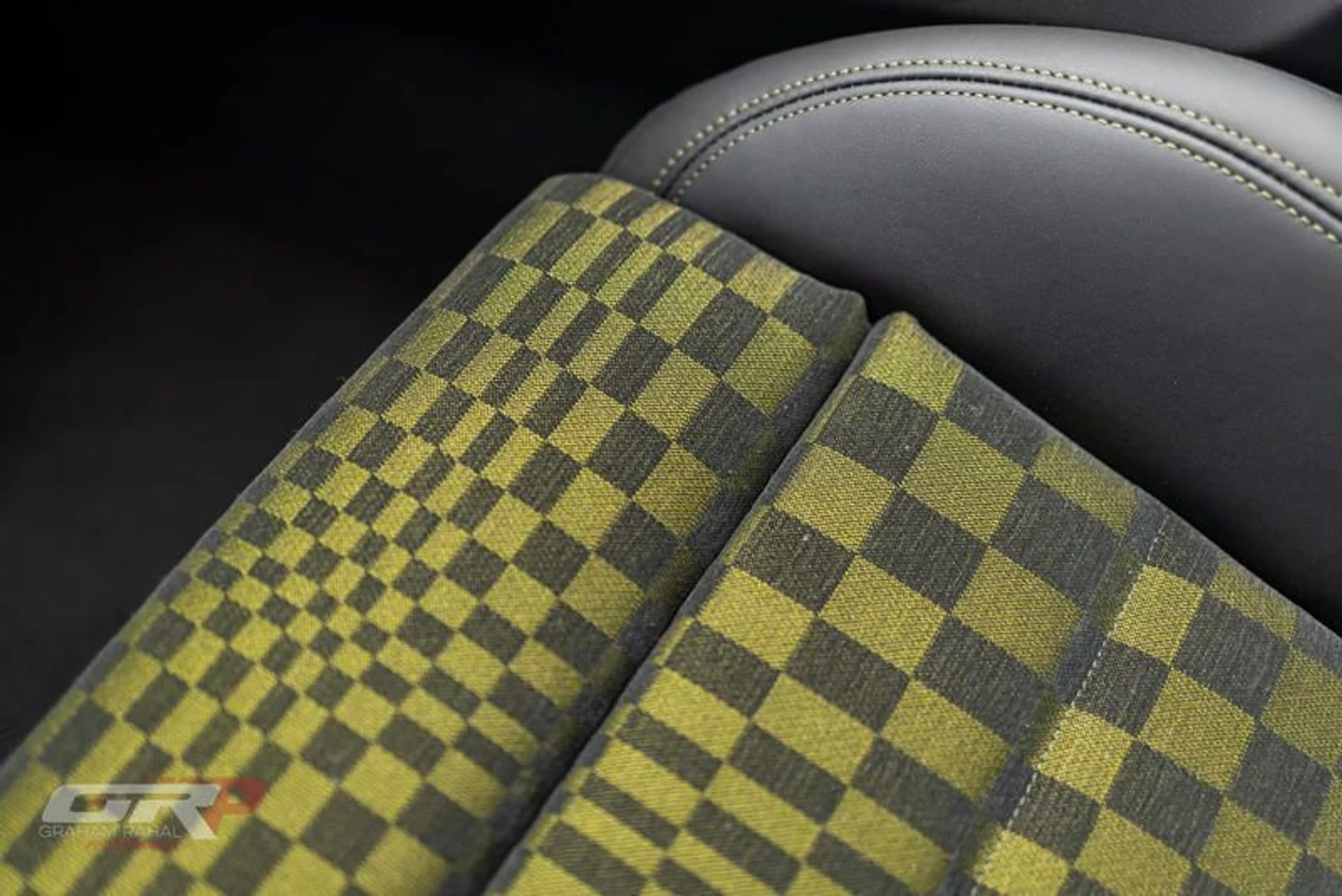 mph039_648166705_8_D4512_B4_CEA_3_4_ADA_9232_03_F6_CC_035695_5b2059872f