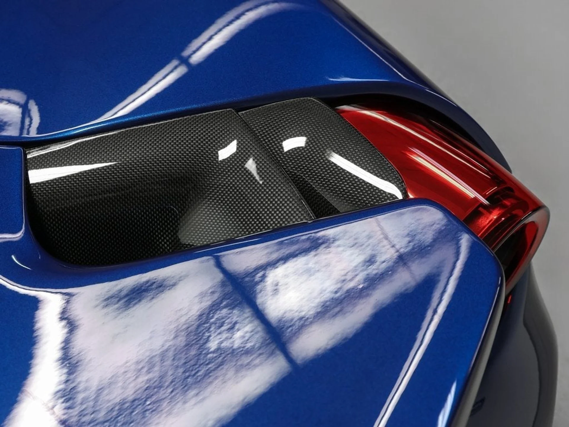 mph039_649640609_40_54a7a9d8e1