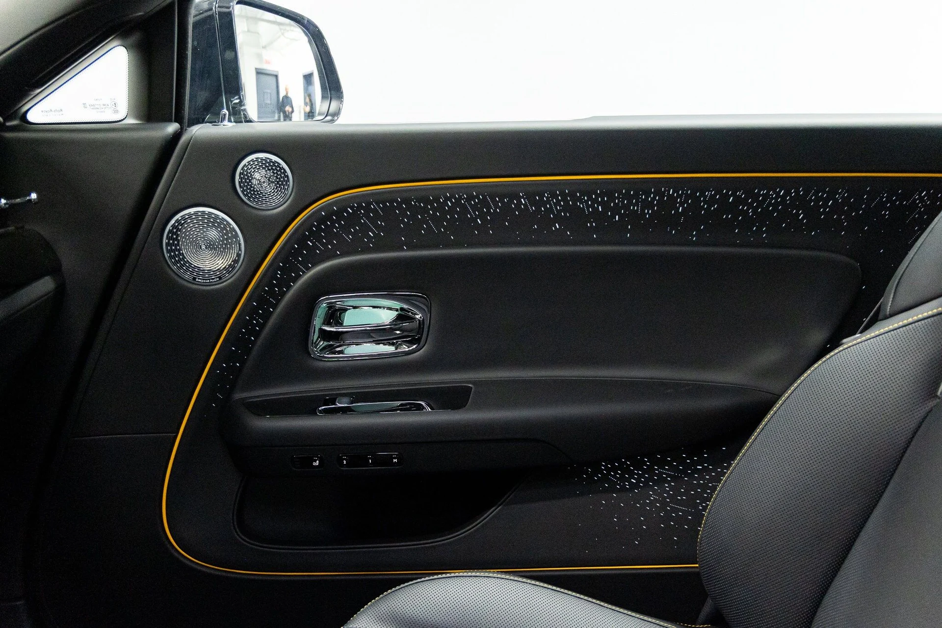 mph039_654298784_eb035bb755355705f2bd27766a89a823x_a40cef9a34