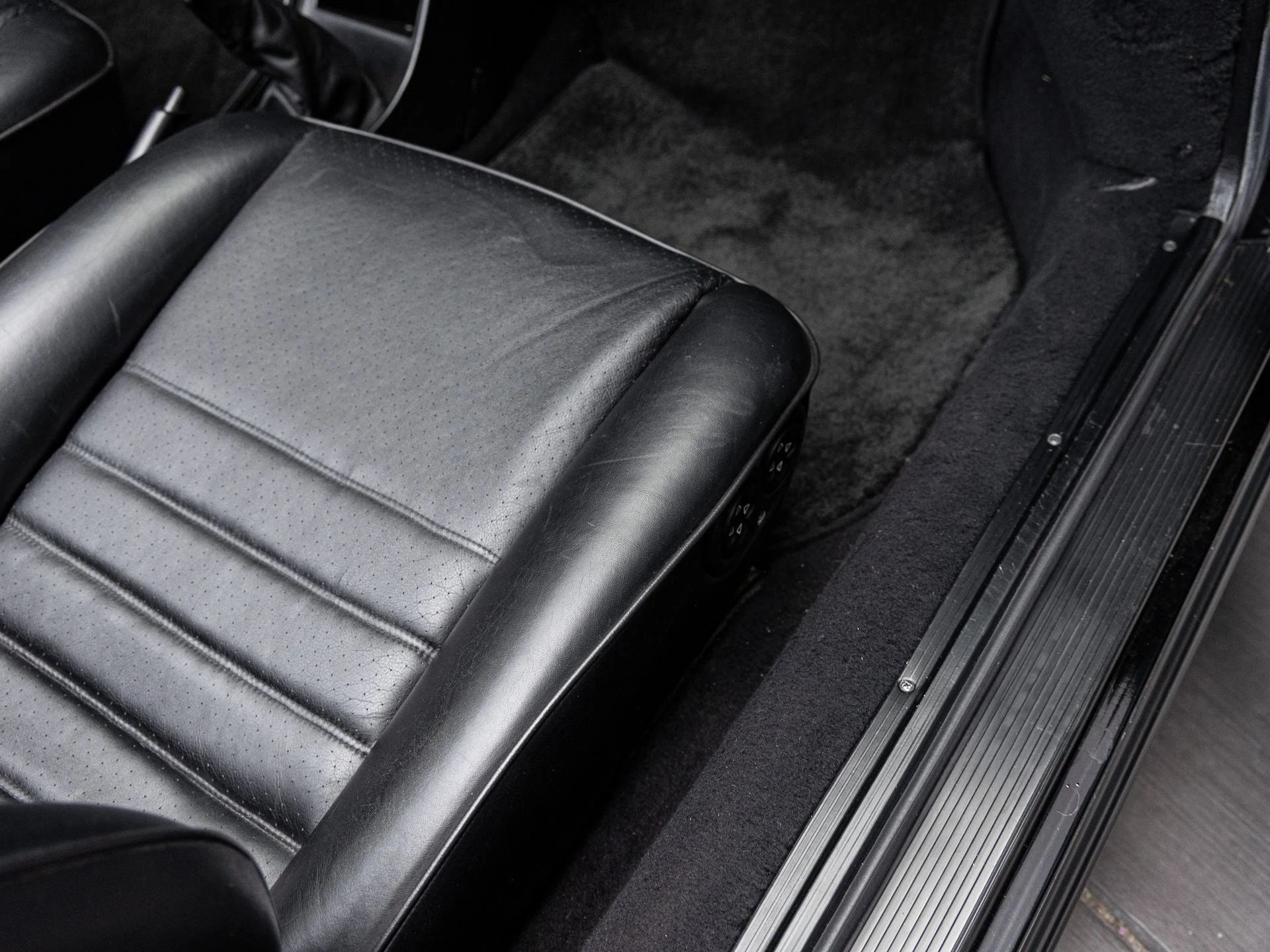 mph039_664332750_40_d37af500cb