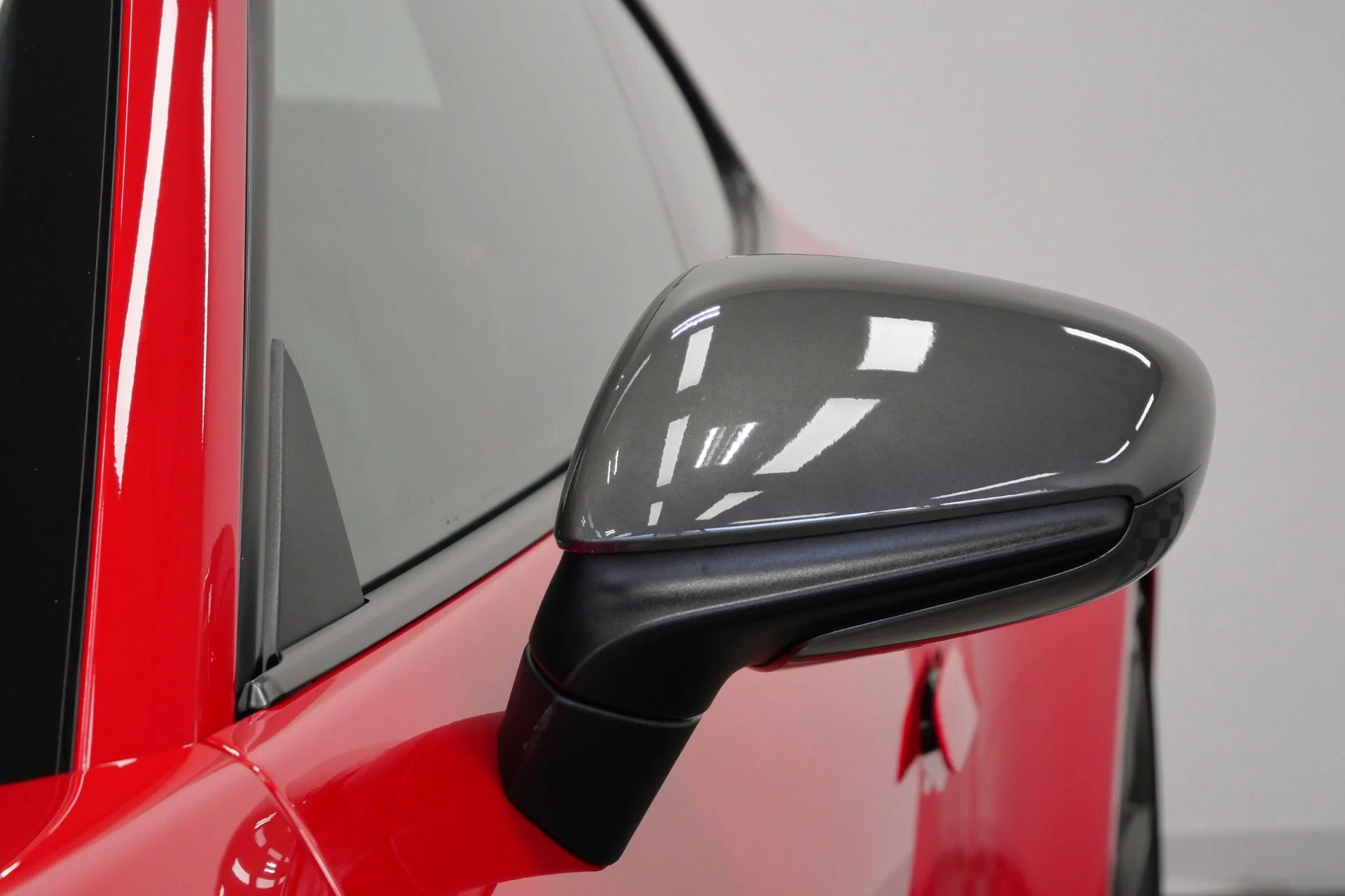 mph039_67995280_Used_2024_Porsche_911_Carrera_T_7_Speed_Manual_Low_Miles_1781228189_1a745fac2e