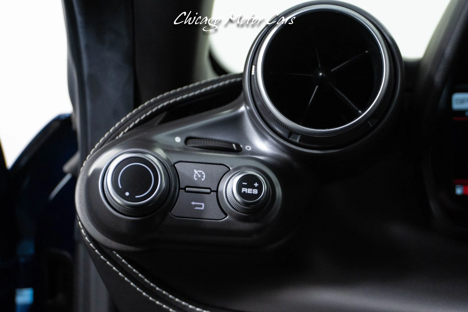 mph039_690761604_13224_p40_l_d18145f66c