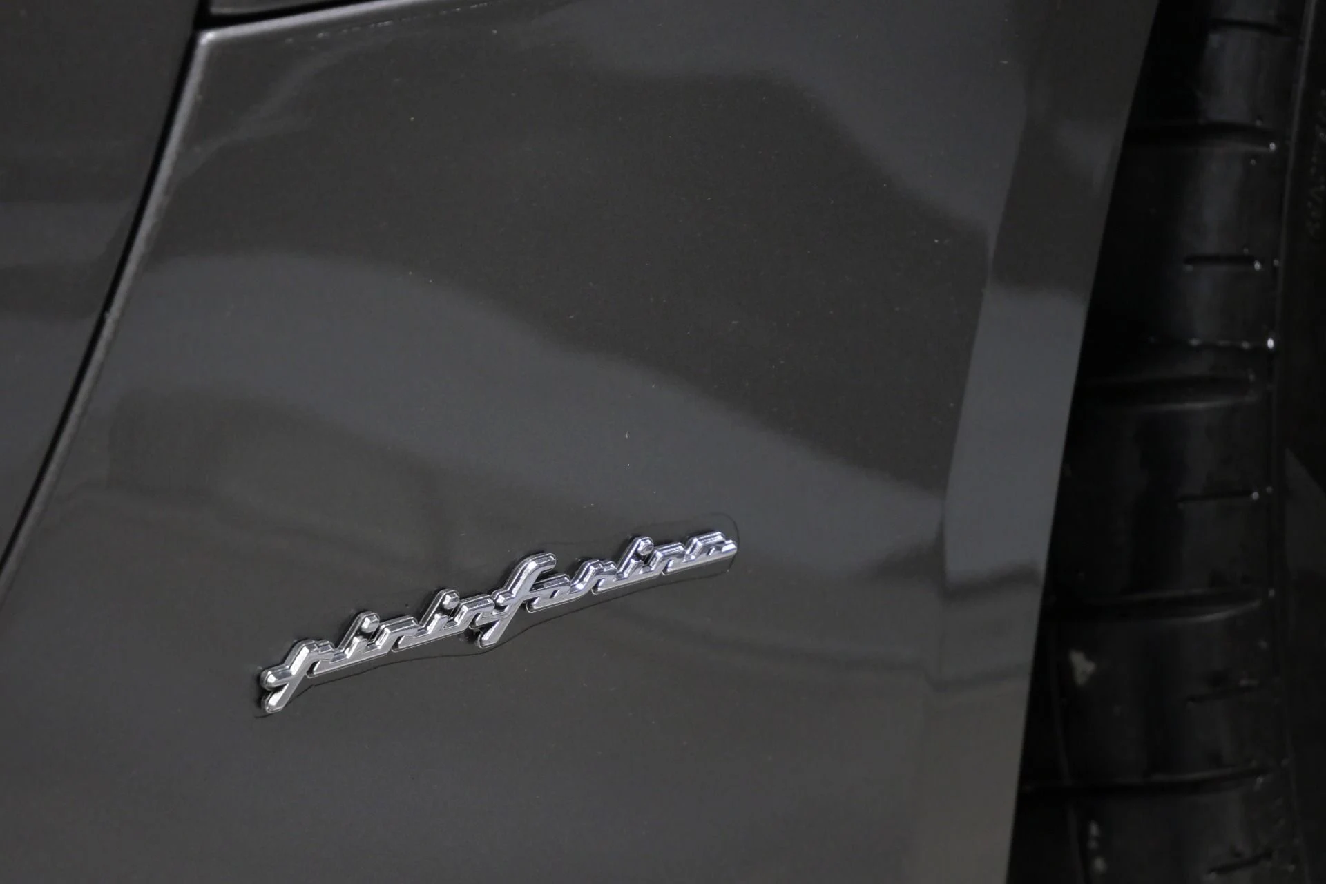mph039_696281112_Used_2014_Ferrari_FF_1760547739_296bf67be5