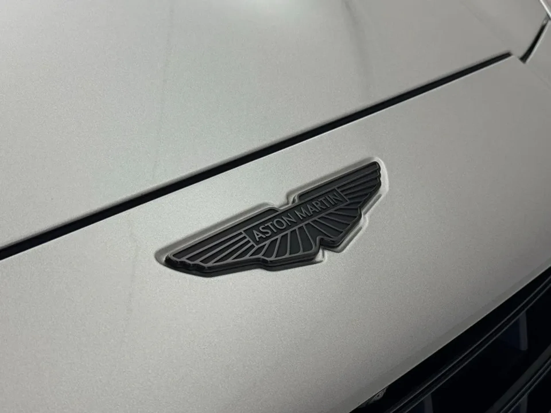 mph039_704209606_82b2tu2phv2crmh9r9641id9twt6_b45fb0480e