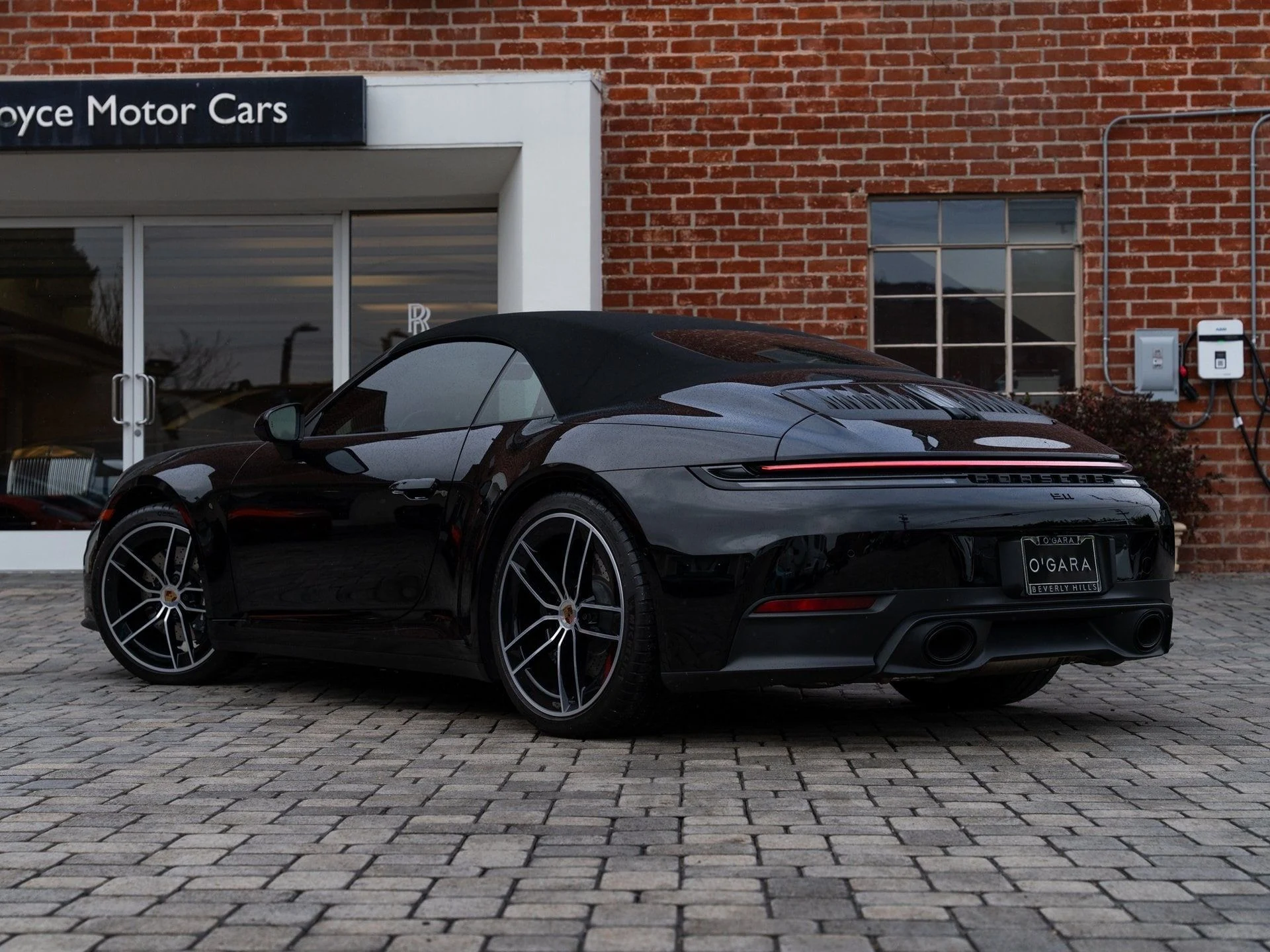 mph039_704407556_8d4b4d2e1f41555917c4219099bd54cdx_9d490bc689