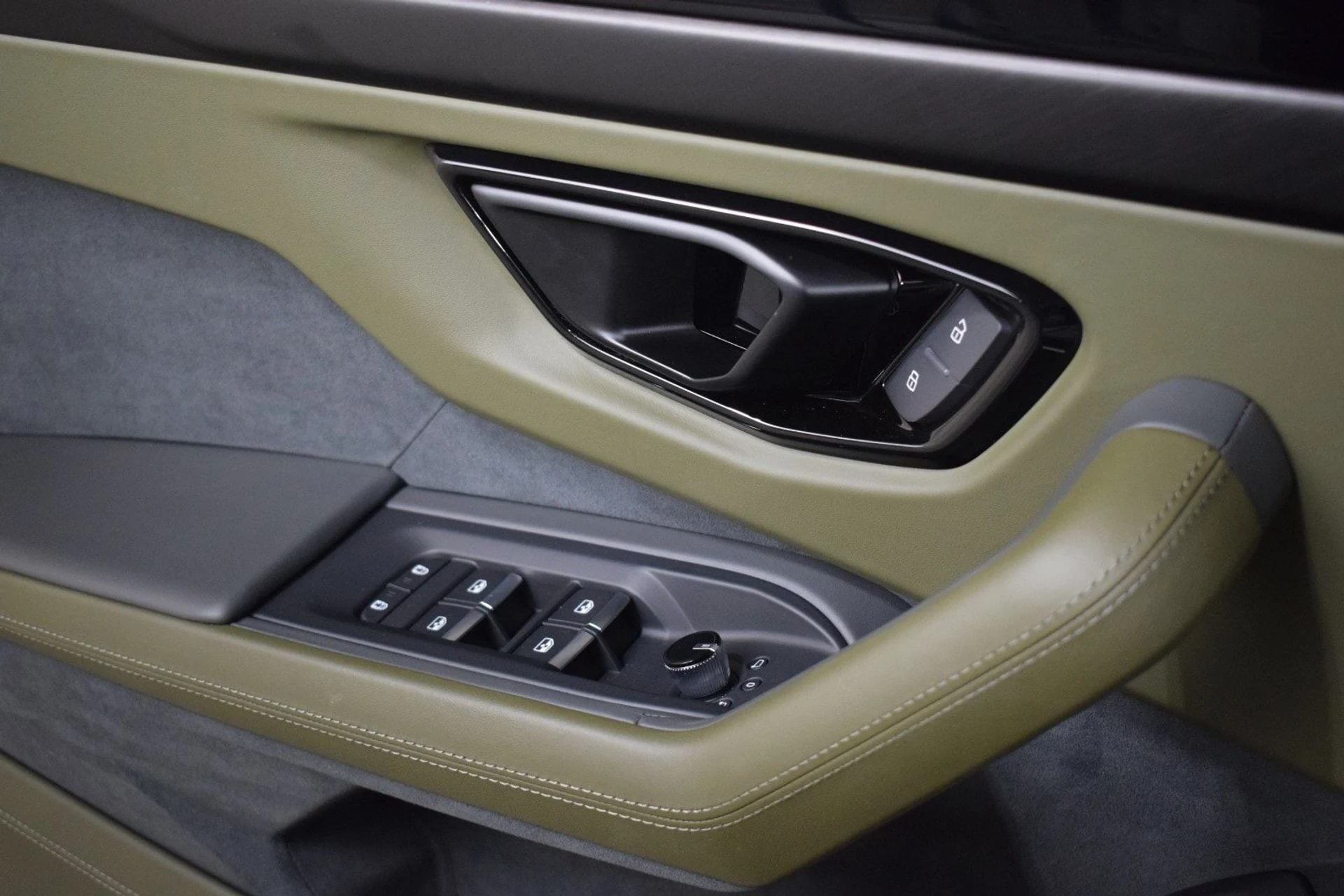 mph039_706732031_10fbb8482c5ddd6cb043789b5948564ax_f1496645f5