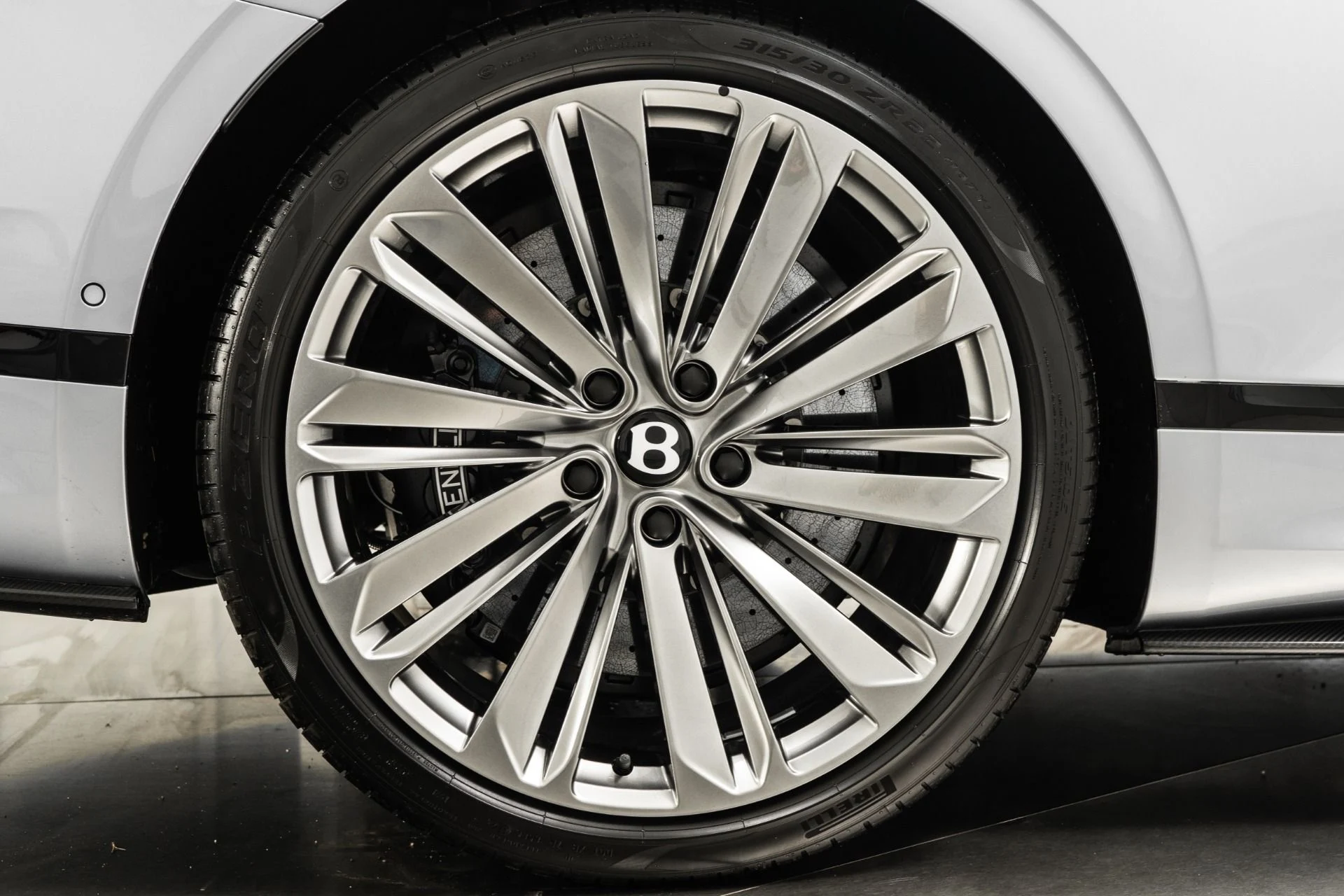 mph039_744541775_Used_2024_Bentley_Continental_GTC_Speed_1735846633_39946a7135