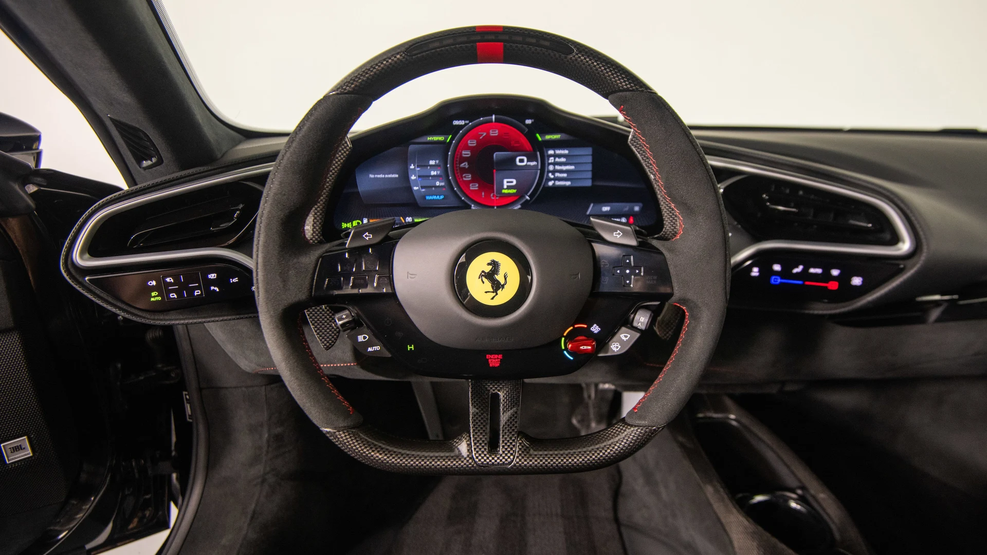 mph039_74601852_fe412d43cd68420fae2057fc16828355_61f40570bb